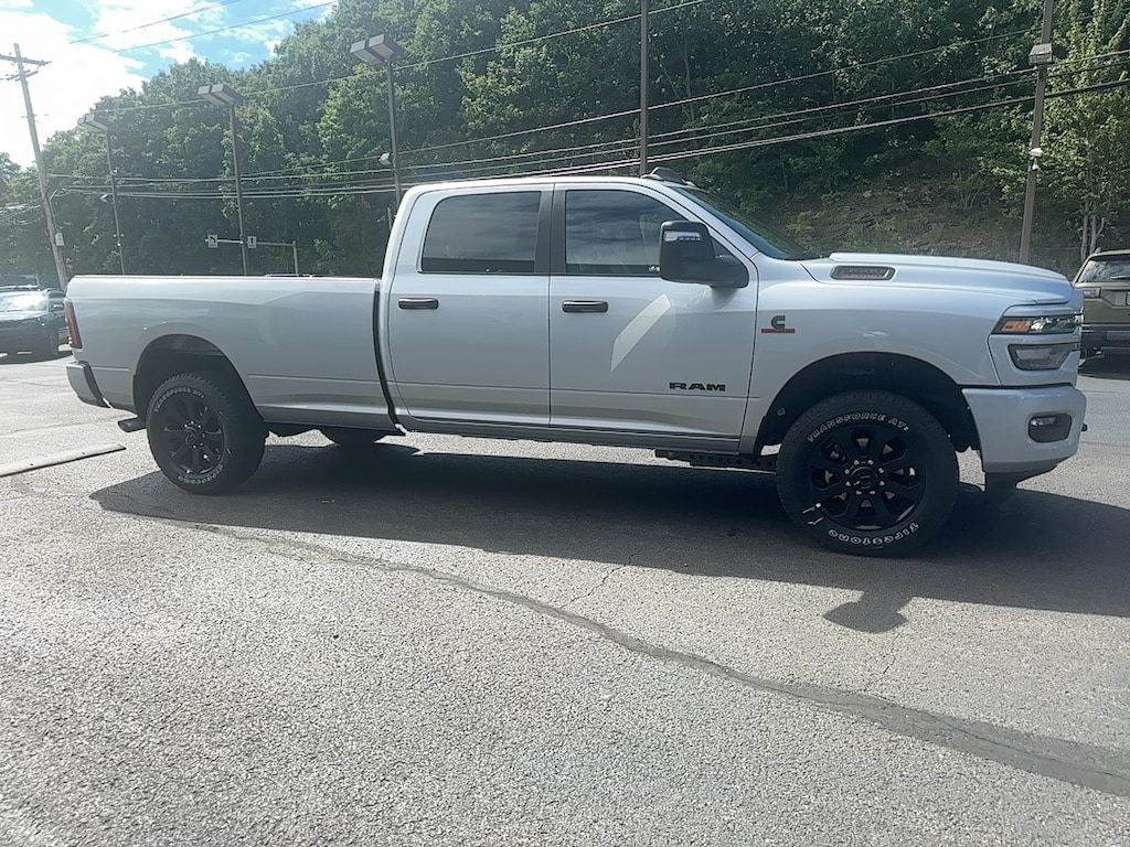 New 2027 Ram 3500 Big Horn Pickup