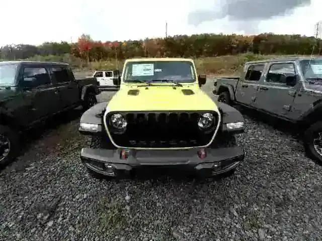 2023 Jeep Gladiator Rubicon photo 2