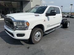 New 2023 Ram 3500 Chassis Cab Tradesman/SLT/Laramie/Limited Pickup for sale in Vestal, NY