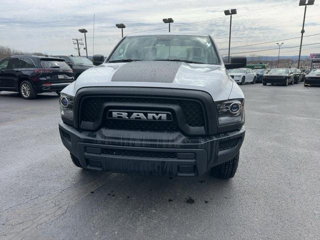 2024 Ram 1500 Classic Warlock photo 2