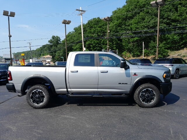 2023 Ram 2500 Power Wagon photo 3