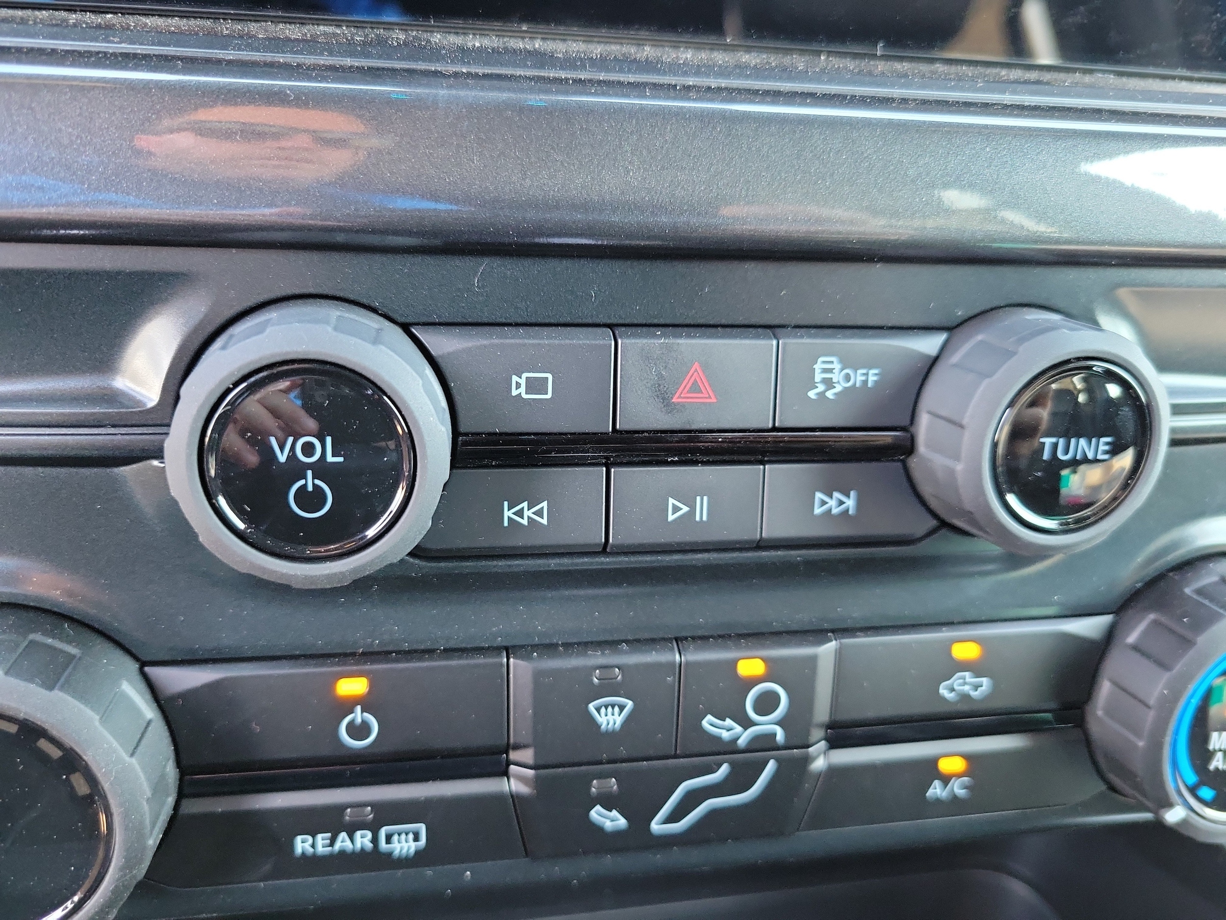 2025 Ford F-150 STX - Photo 22
