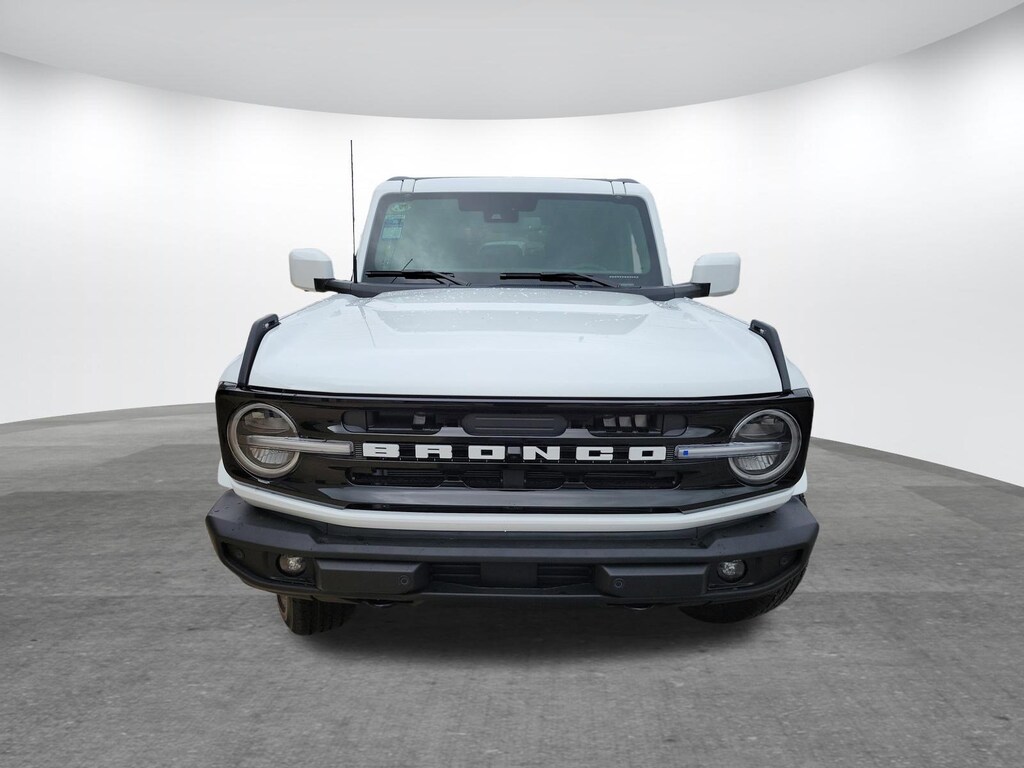 New 2026 Ford Bronco Outer Banks SUV