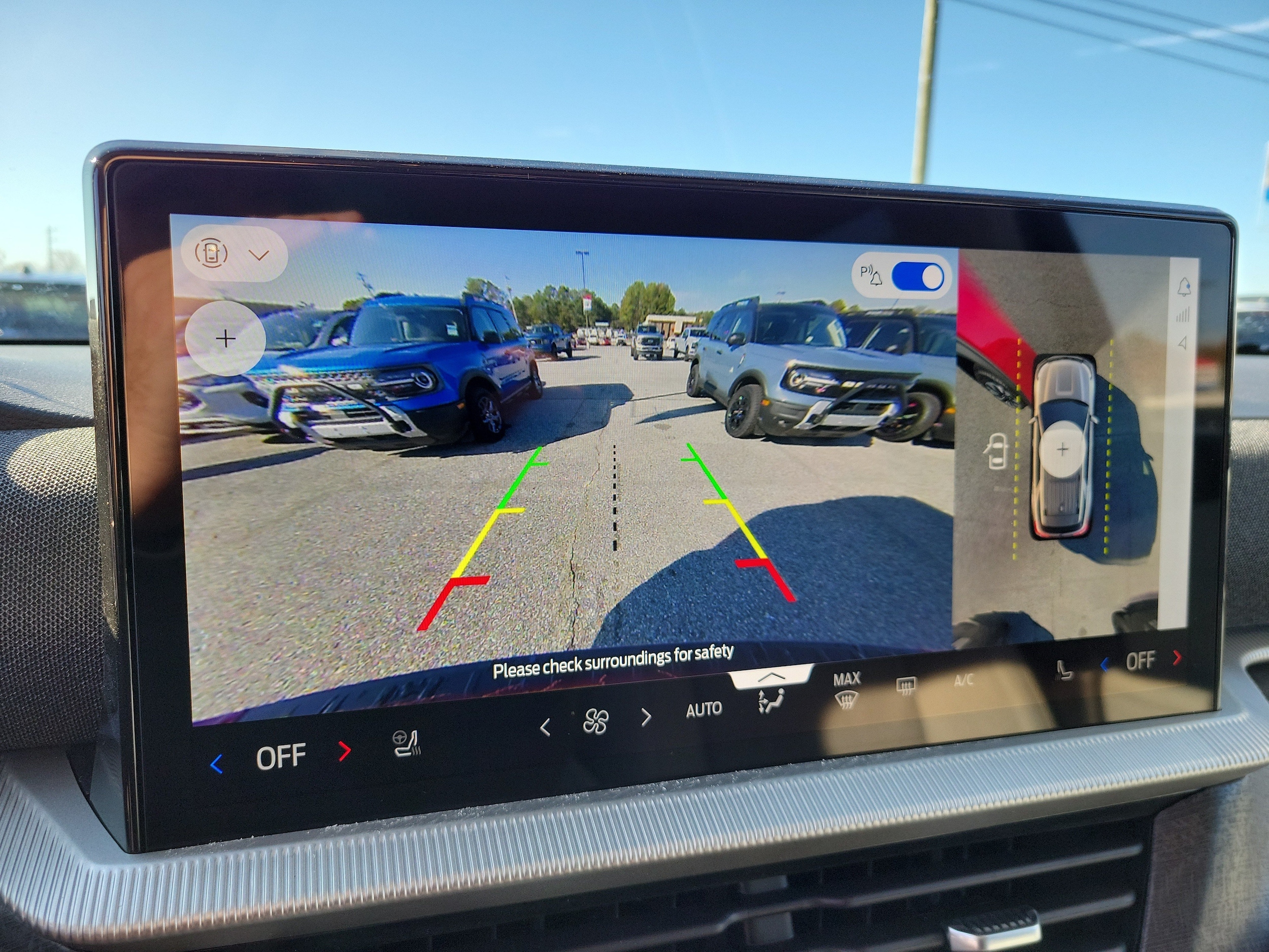 2026 Ford Explorer Platinum - Photo 23