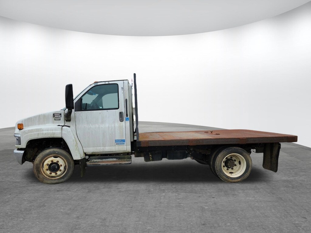 Used 2006 GMC TC5500 5500 Regular Cab 2WD