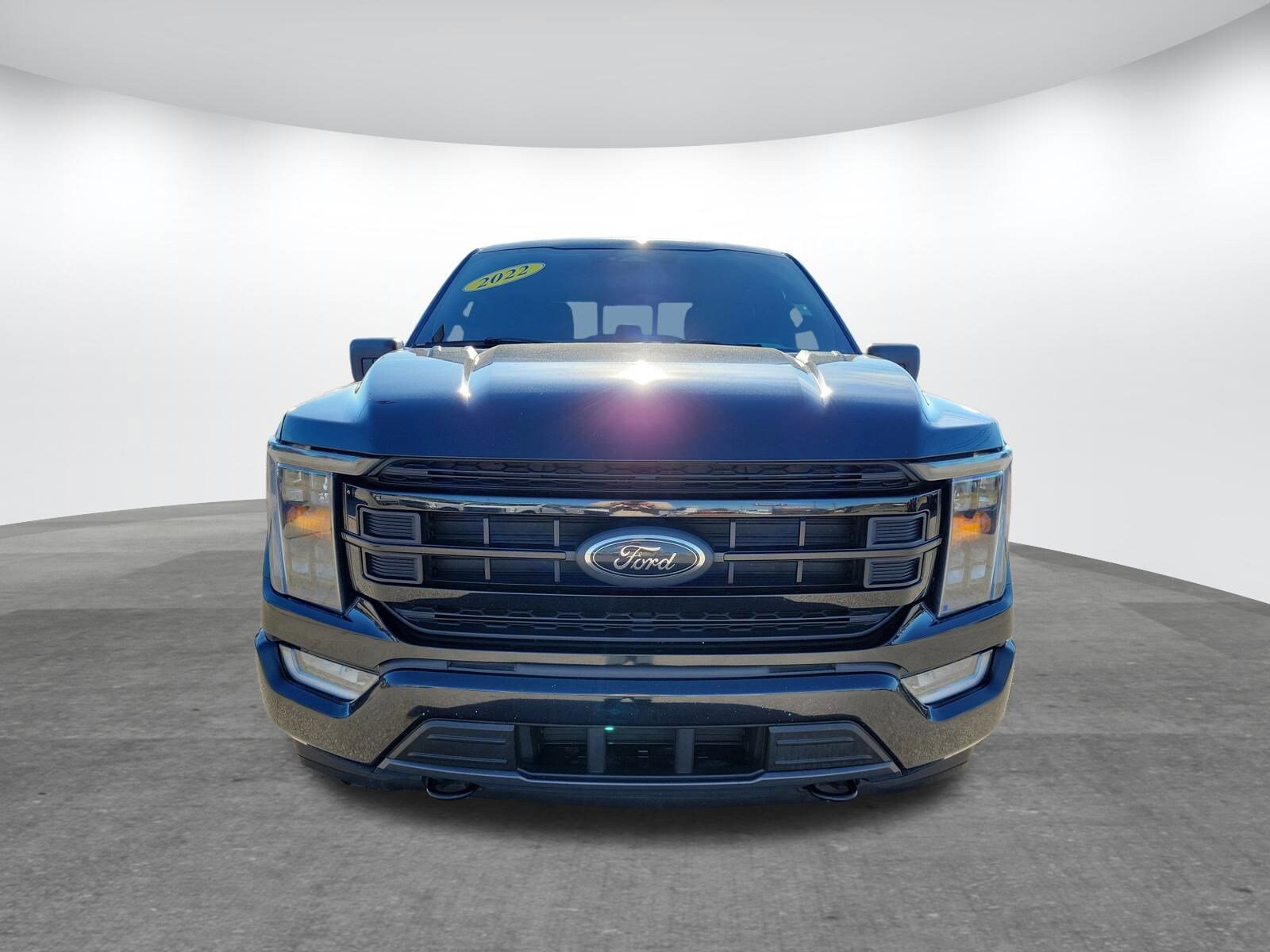 2022 Ford F-150 XLT photo 2