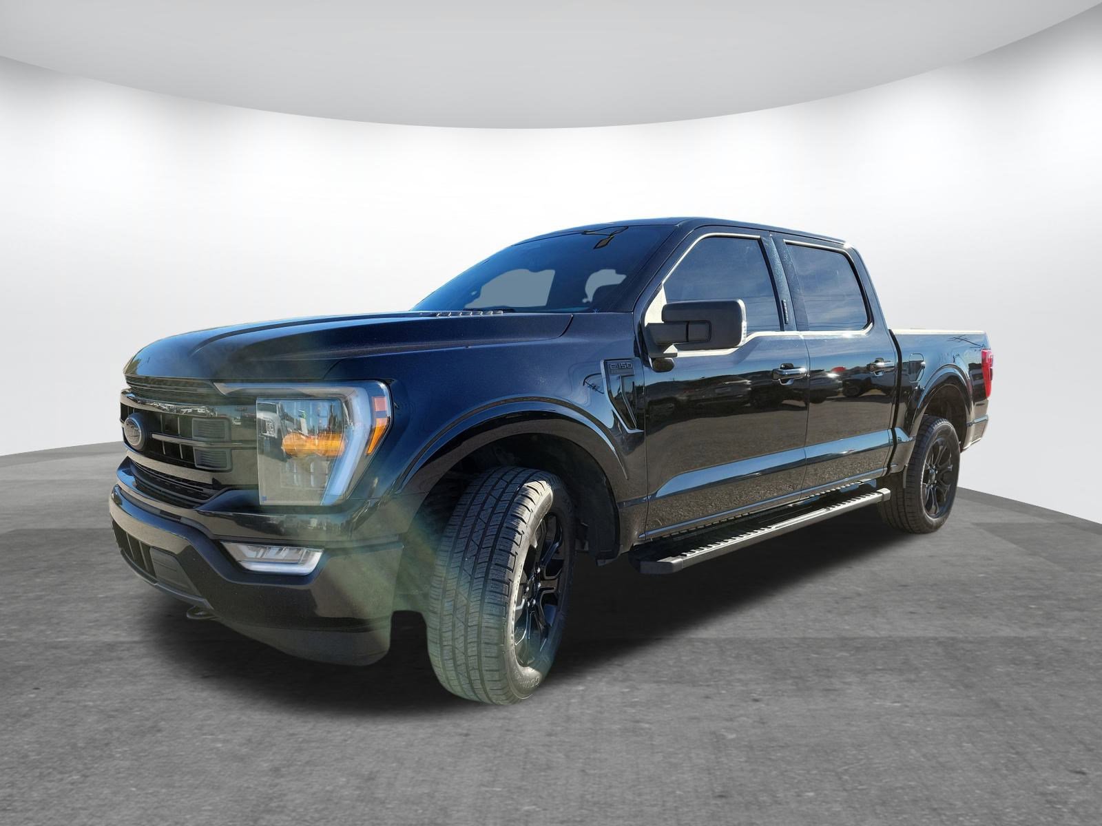 2022 Ford F-150 XLT photo 3