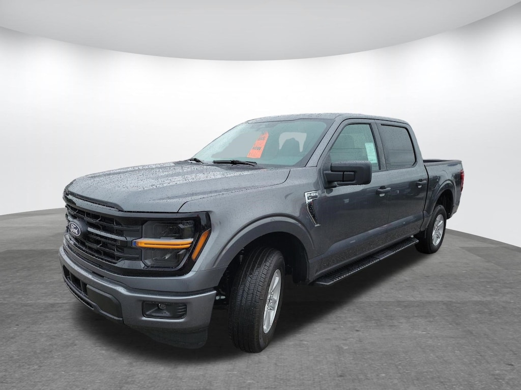 New 2026 Ford F-150 XLT Truck SuperCrew Cab