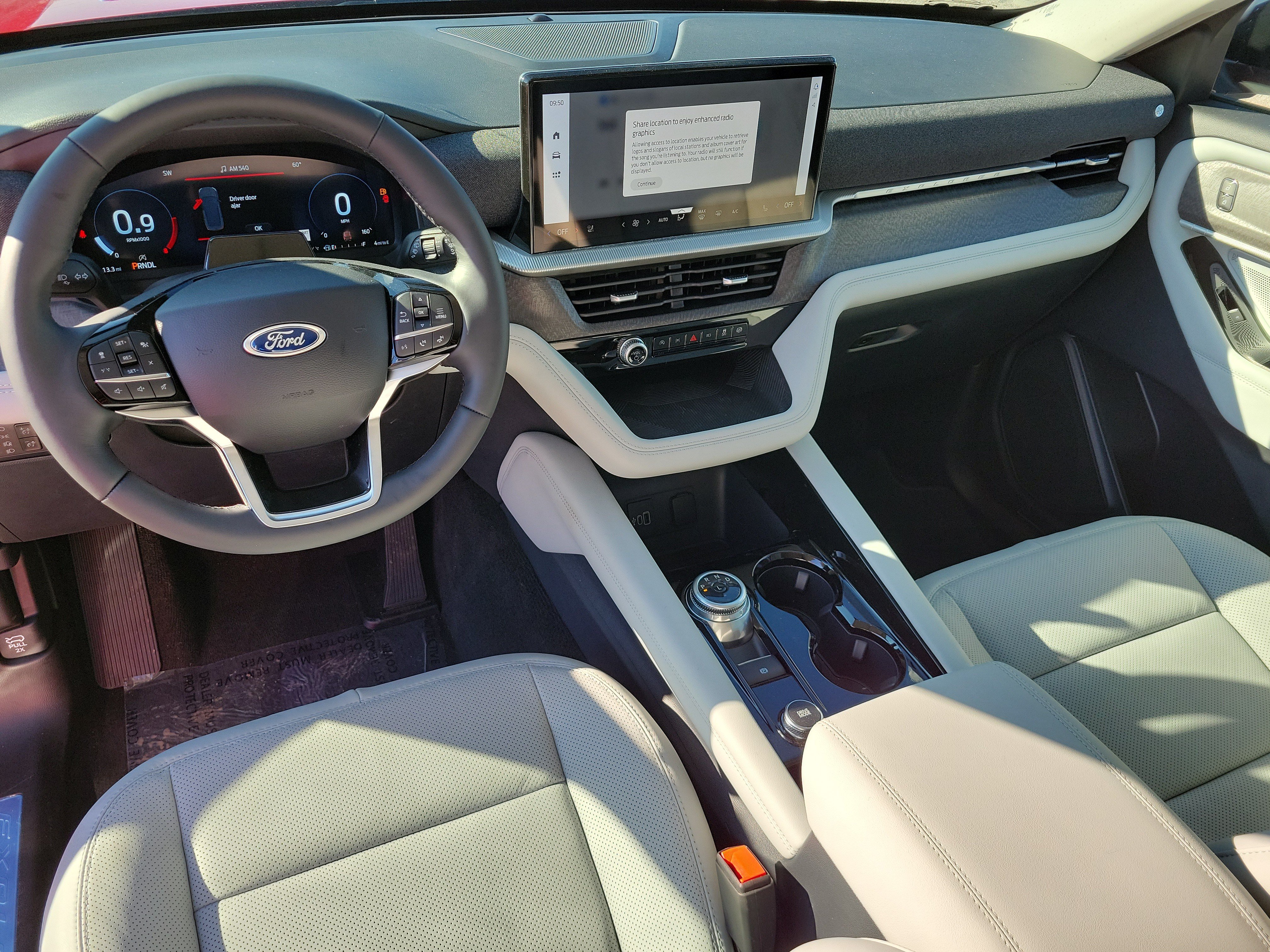 2026 Ford Explorer Platinum - Photo 20