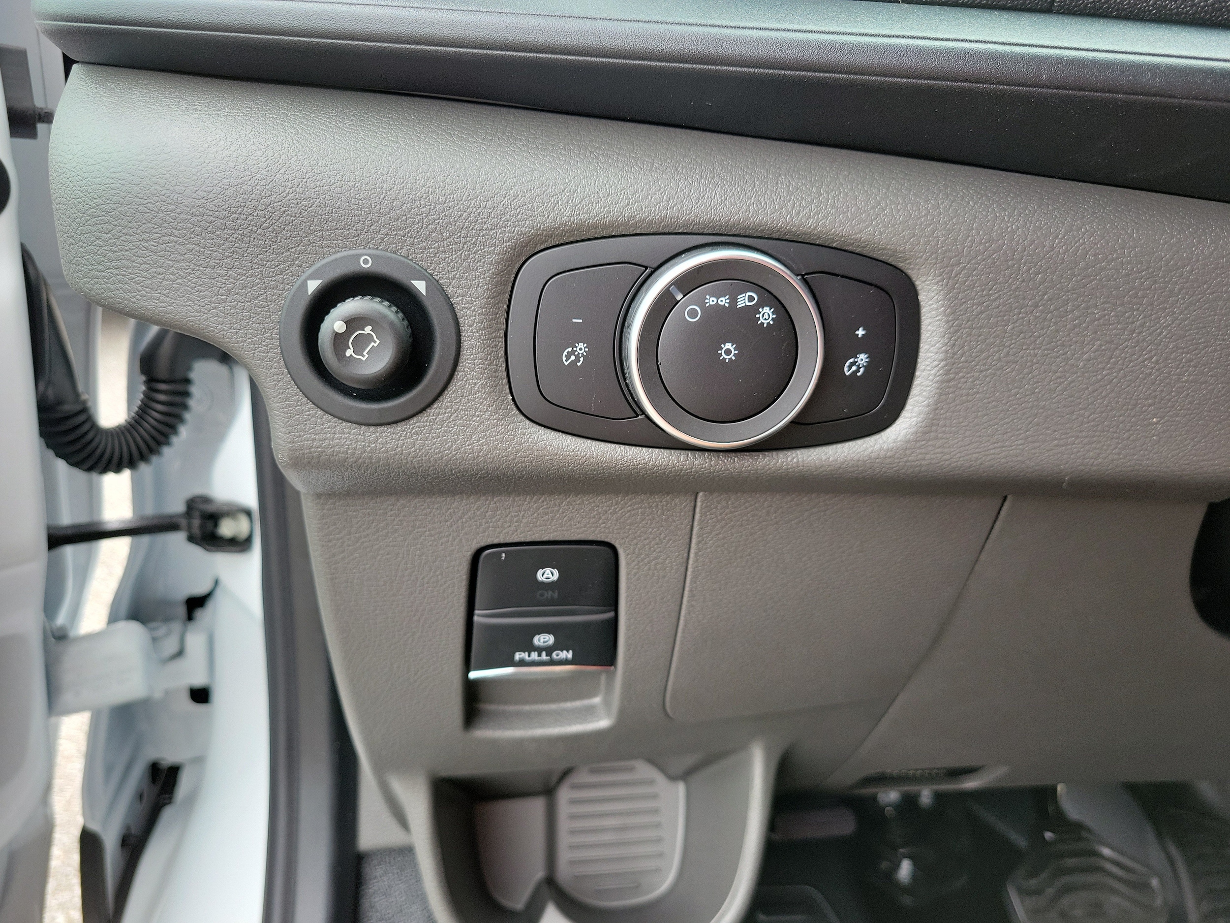 2025 Ford Transit Van Base - Photo 28