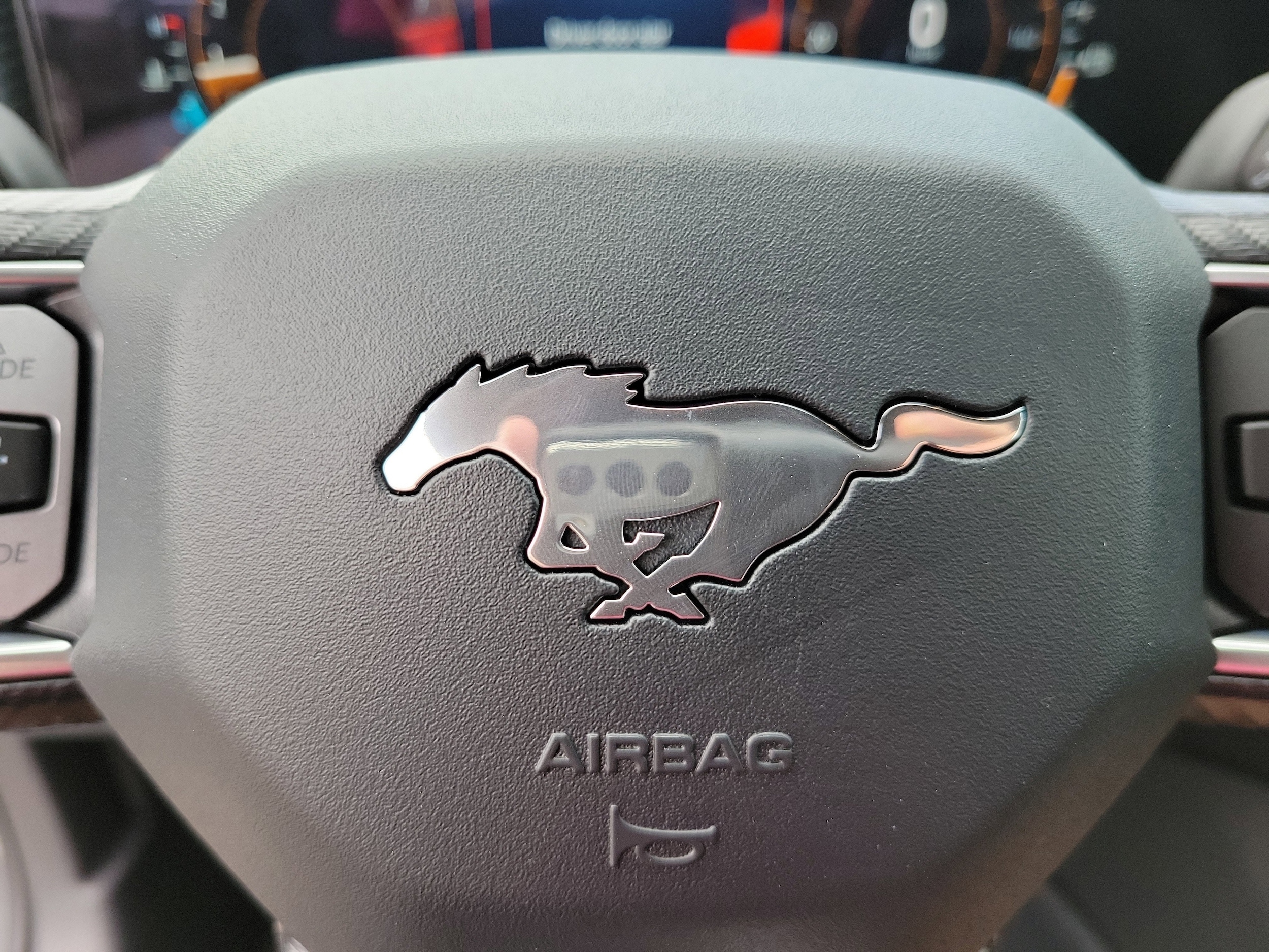 2025 Ford Mustang GT Premium Convertible - Photo 26
