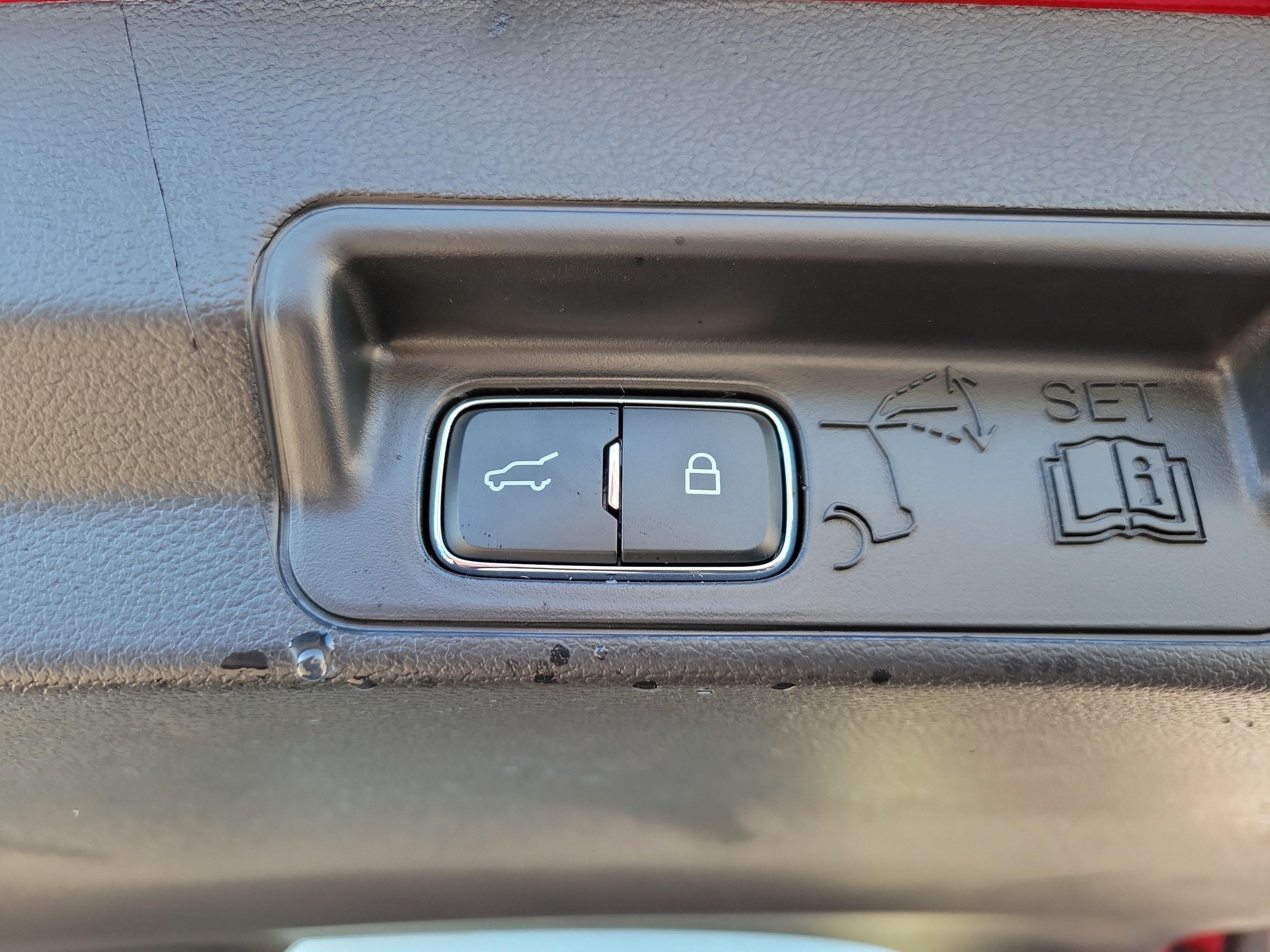 2026 Ford Explorer Platinum - Photo 11