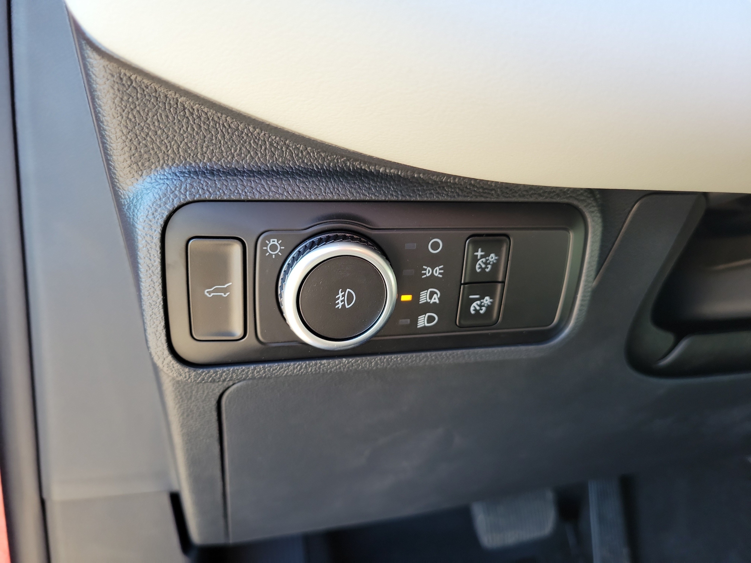 2026 Ford Explorer Platinum - Photo 31