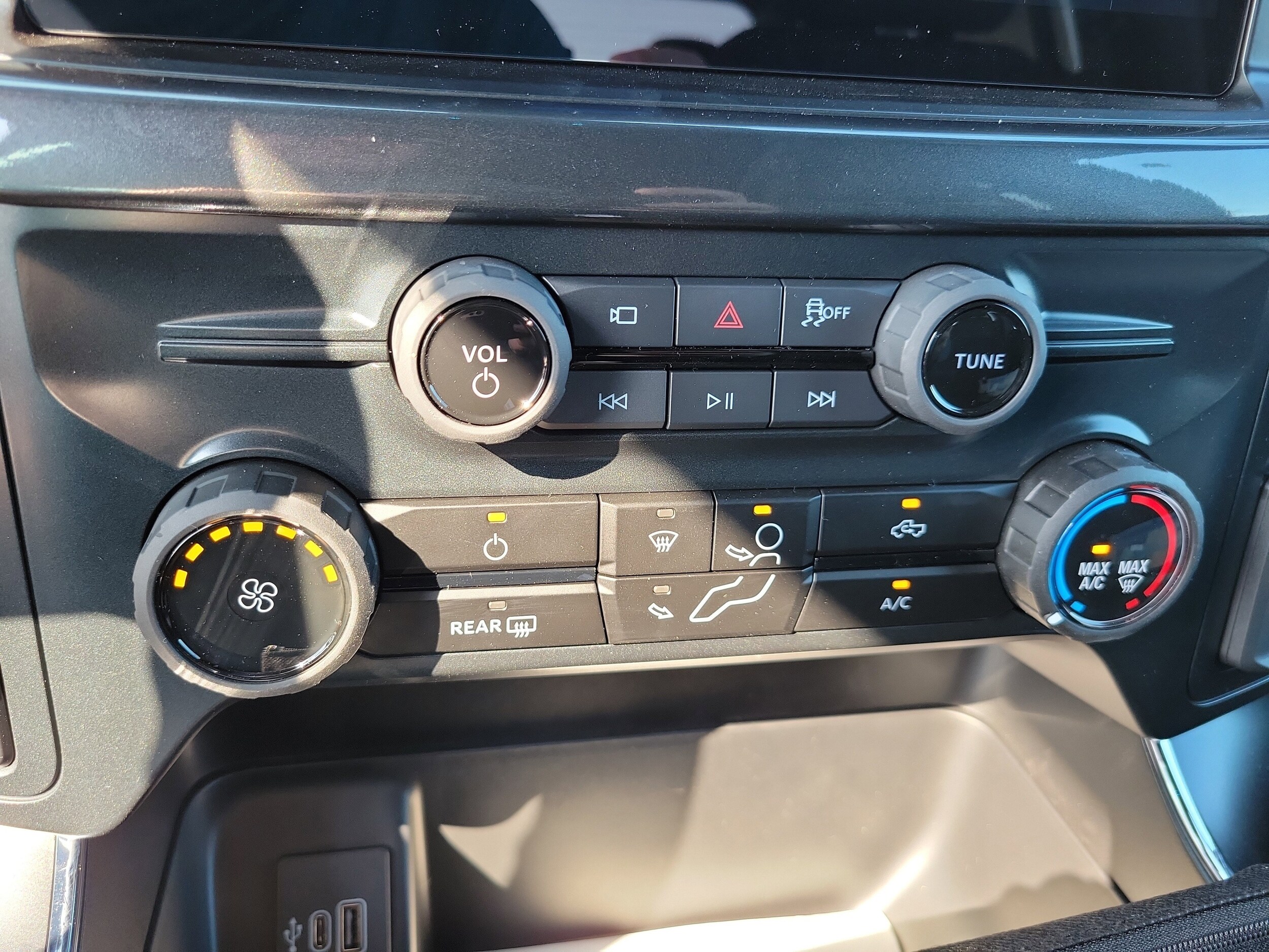 2025 Ford F-150 STX - Photo 22