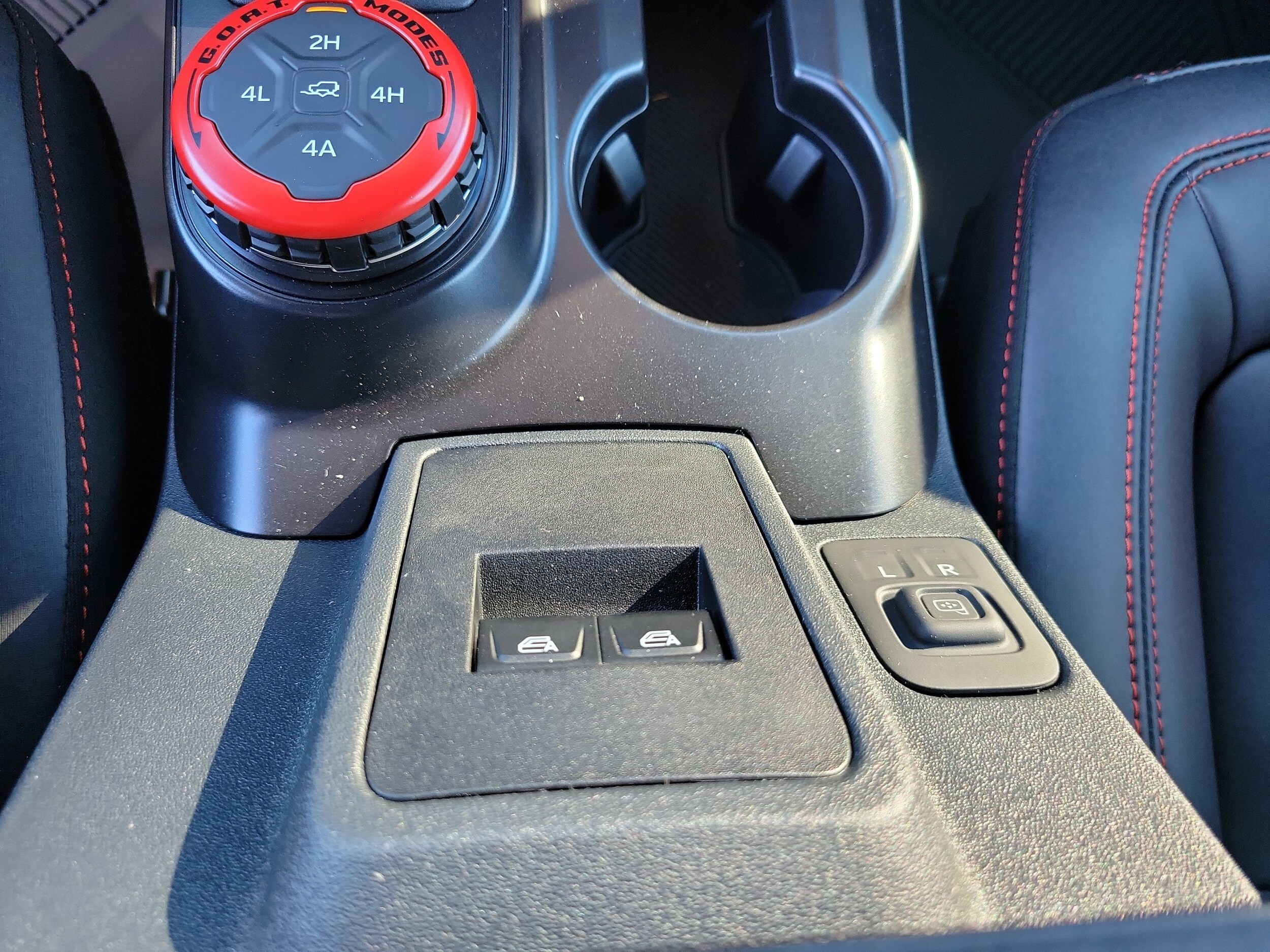 2025 Ford Bronco 2-Door Stroppe - Photo 24