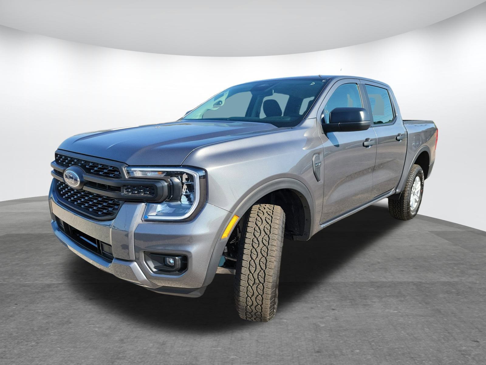 2025 Ford Ranger XL photo 3