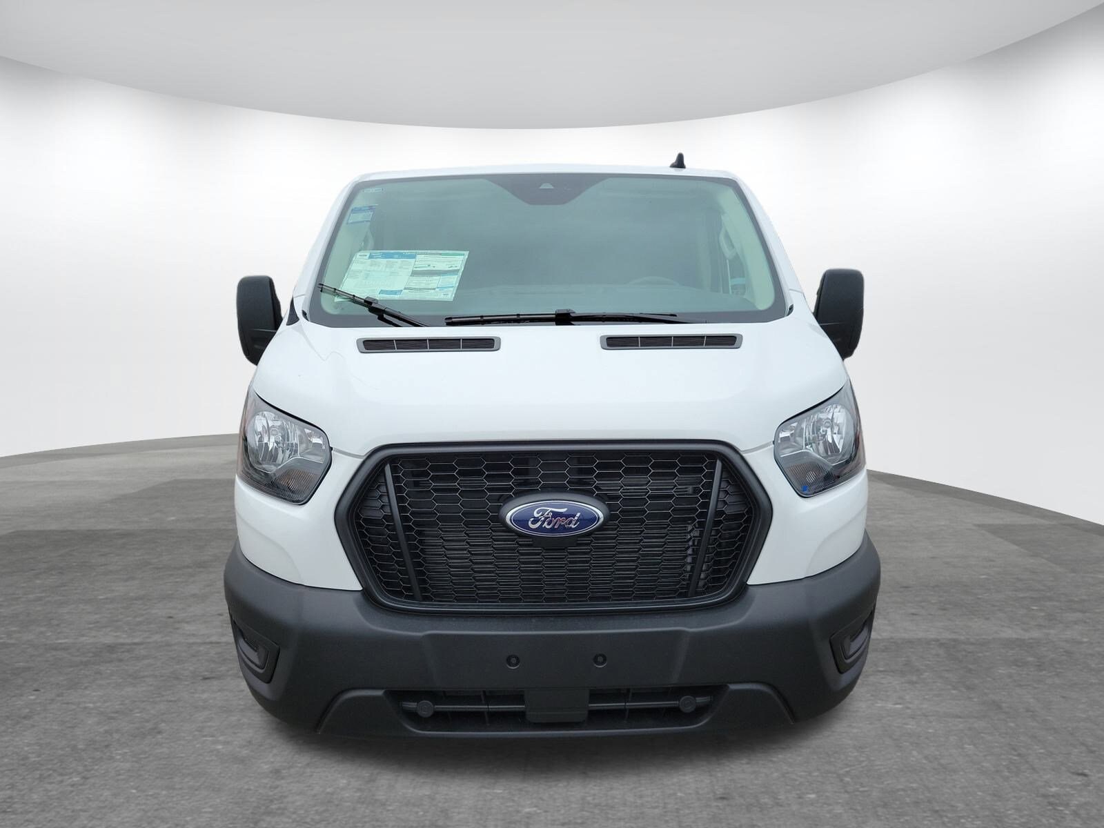 2025 Ford Transit Cargo Van photo 2