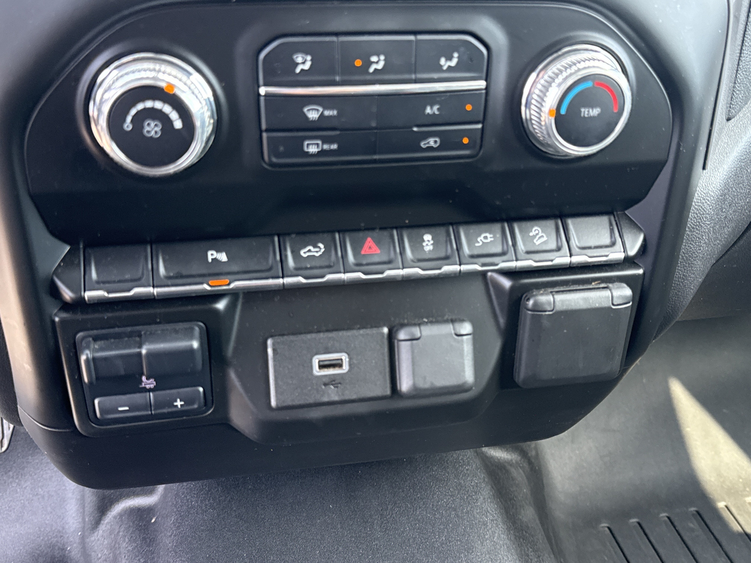Photo 25