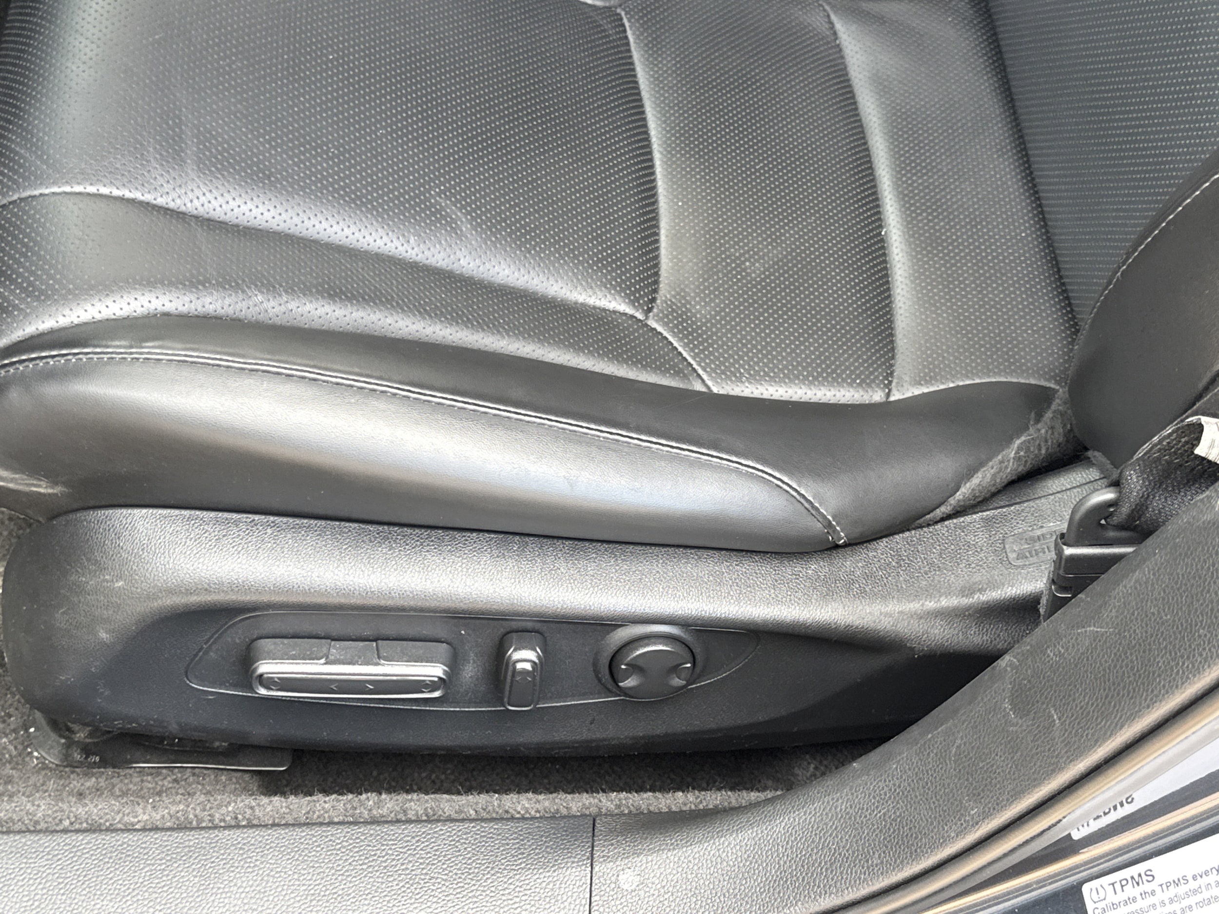 2024 Honda Accord Hybrid EX-L - Photo 14