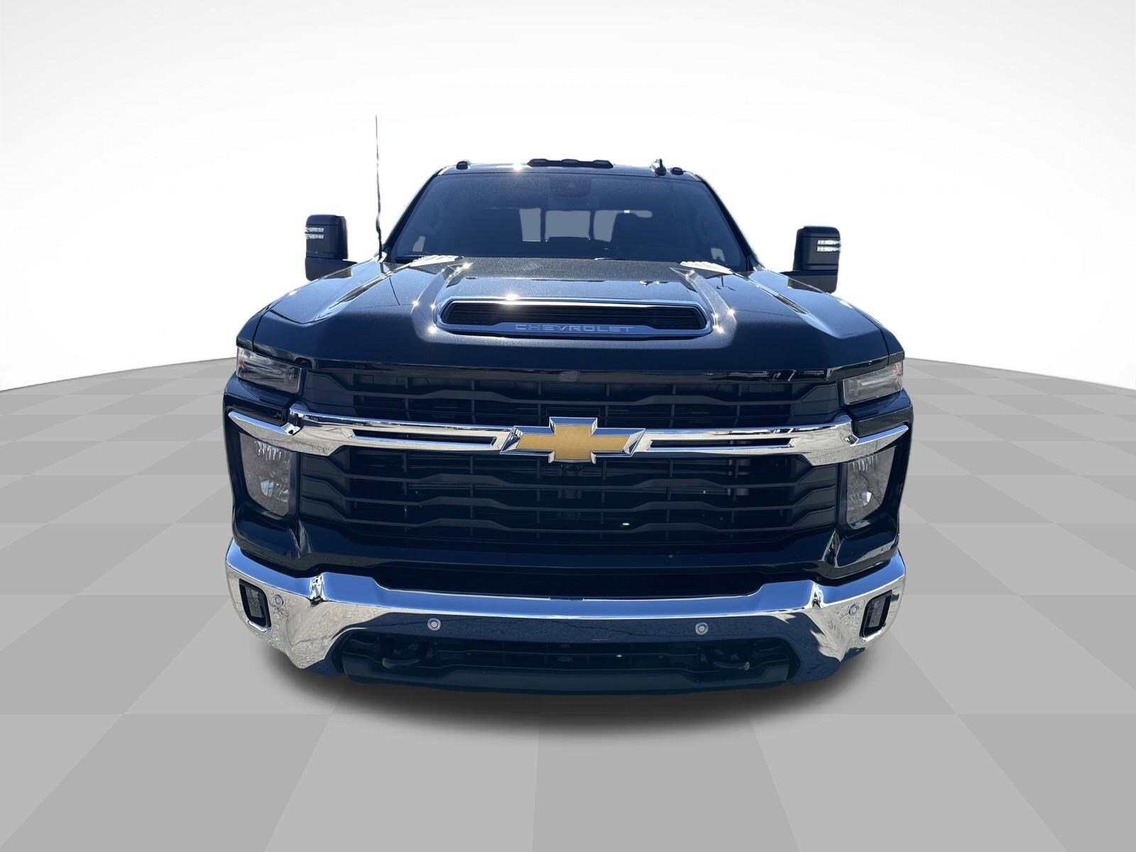 2026 Chevrolet Silverado 2500HD LT photo 2