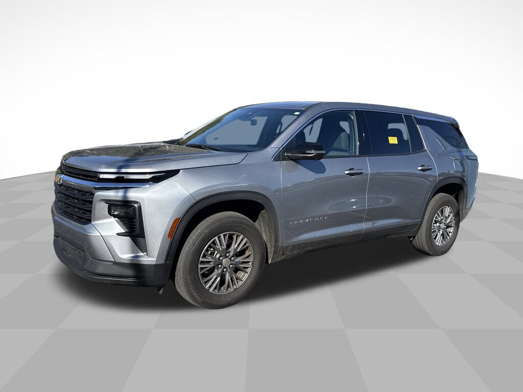 Used 2024 Chevrolet Traverse LS SUV