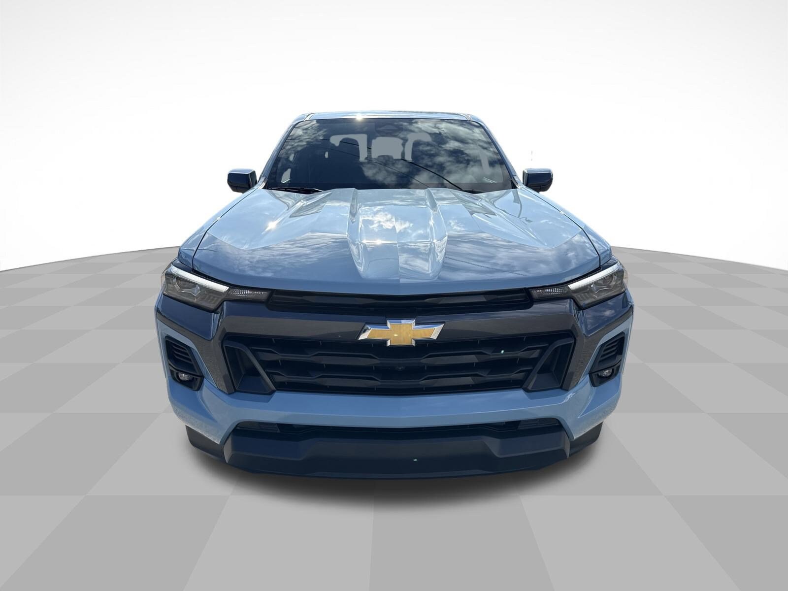 2026 Chevrolet Colorado LT photo 2
