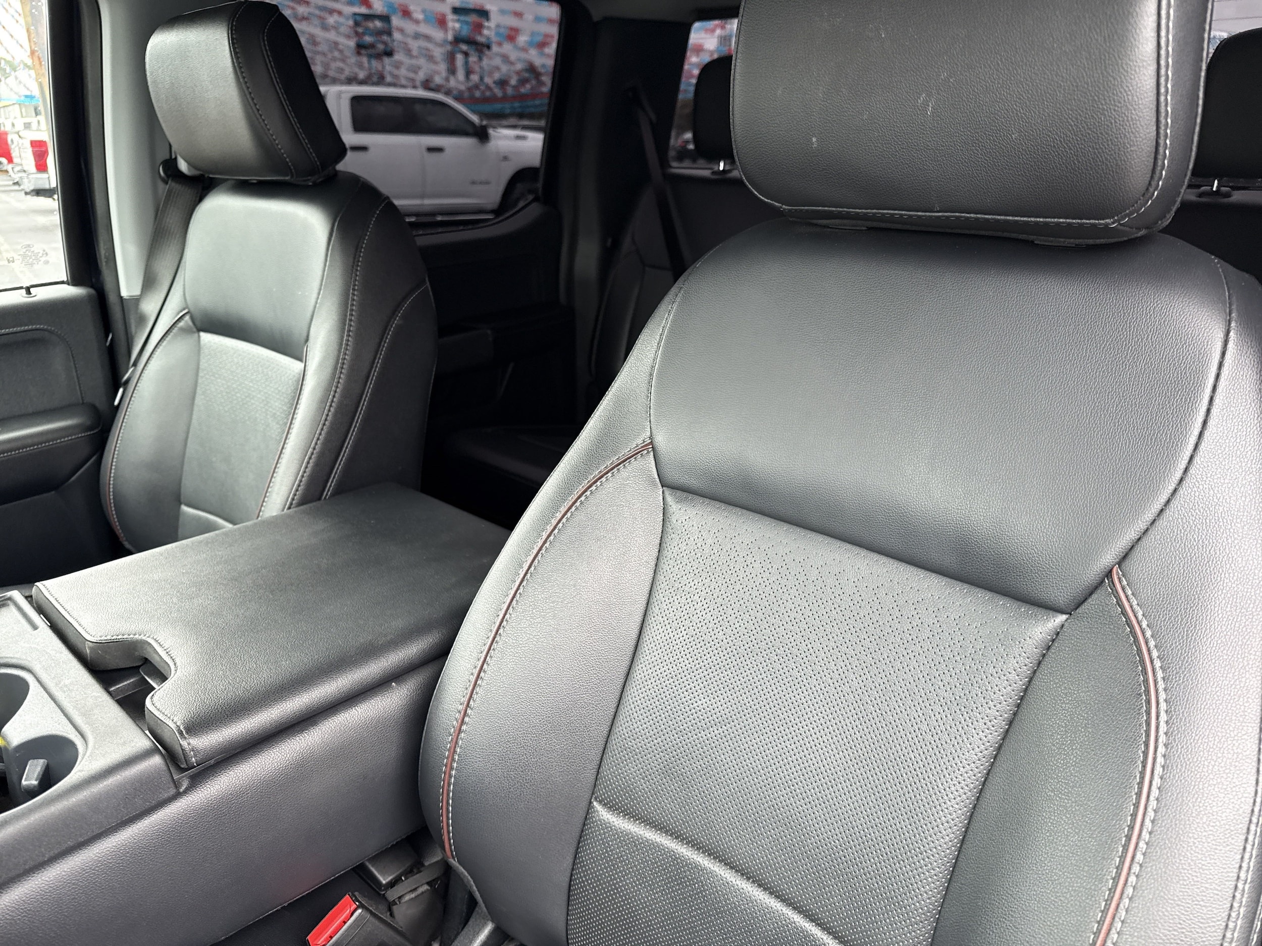 2022 Ford F-150 Lariat - Photo 13