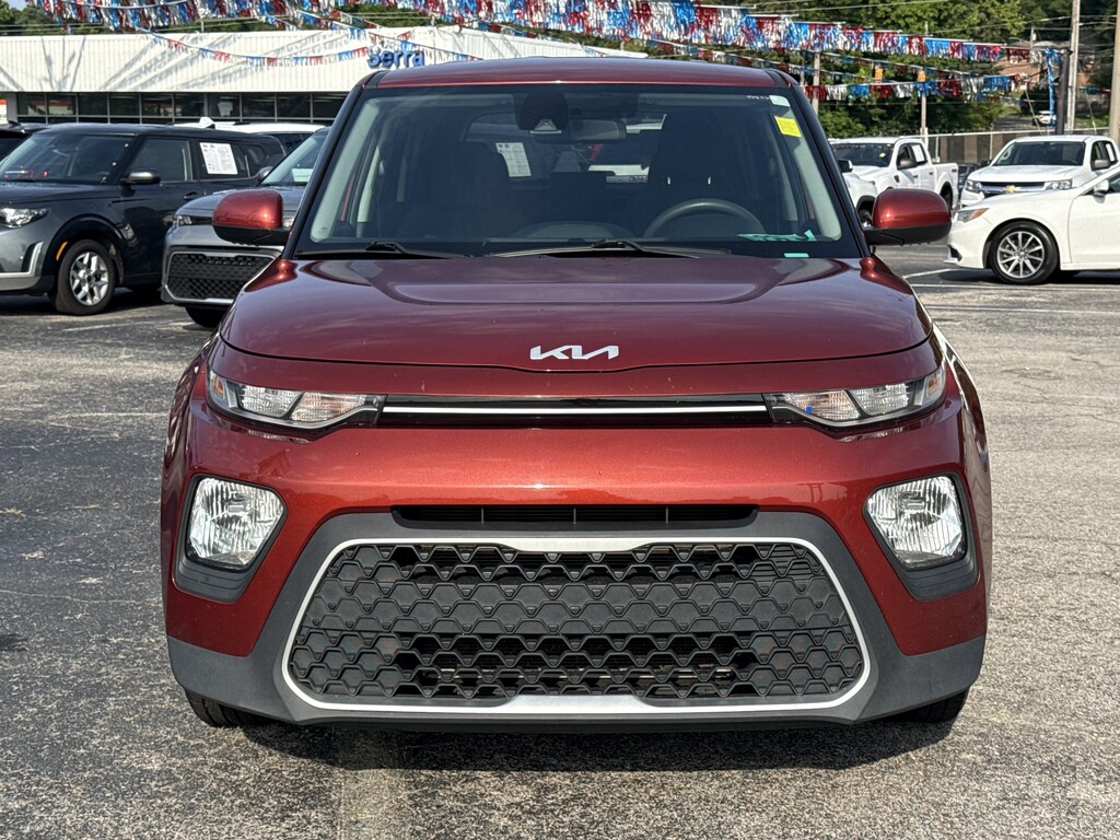 Used 2022 Kia Soul LX Crossover