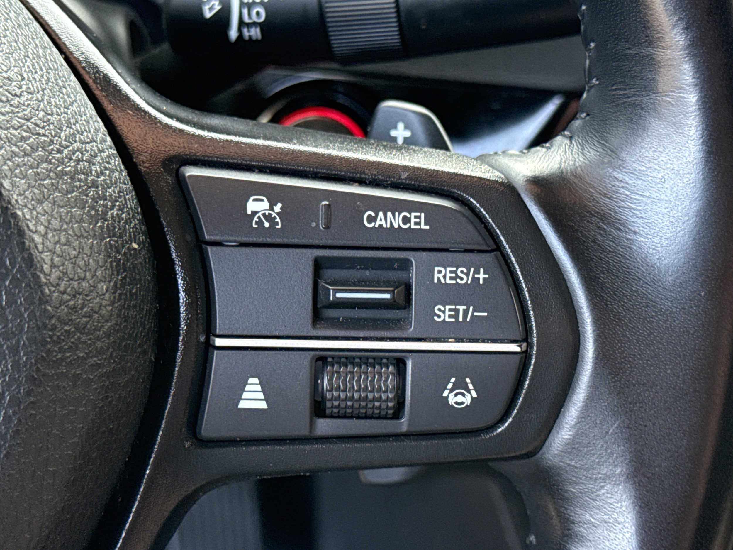 2024 Honda Accord Hybrid EX-L - Photo 22
