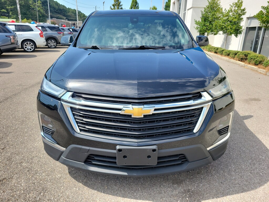 Used 2023 Chevrolet Traverse LS SUV
