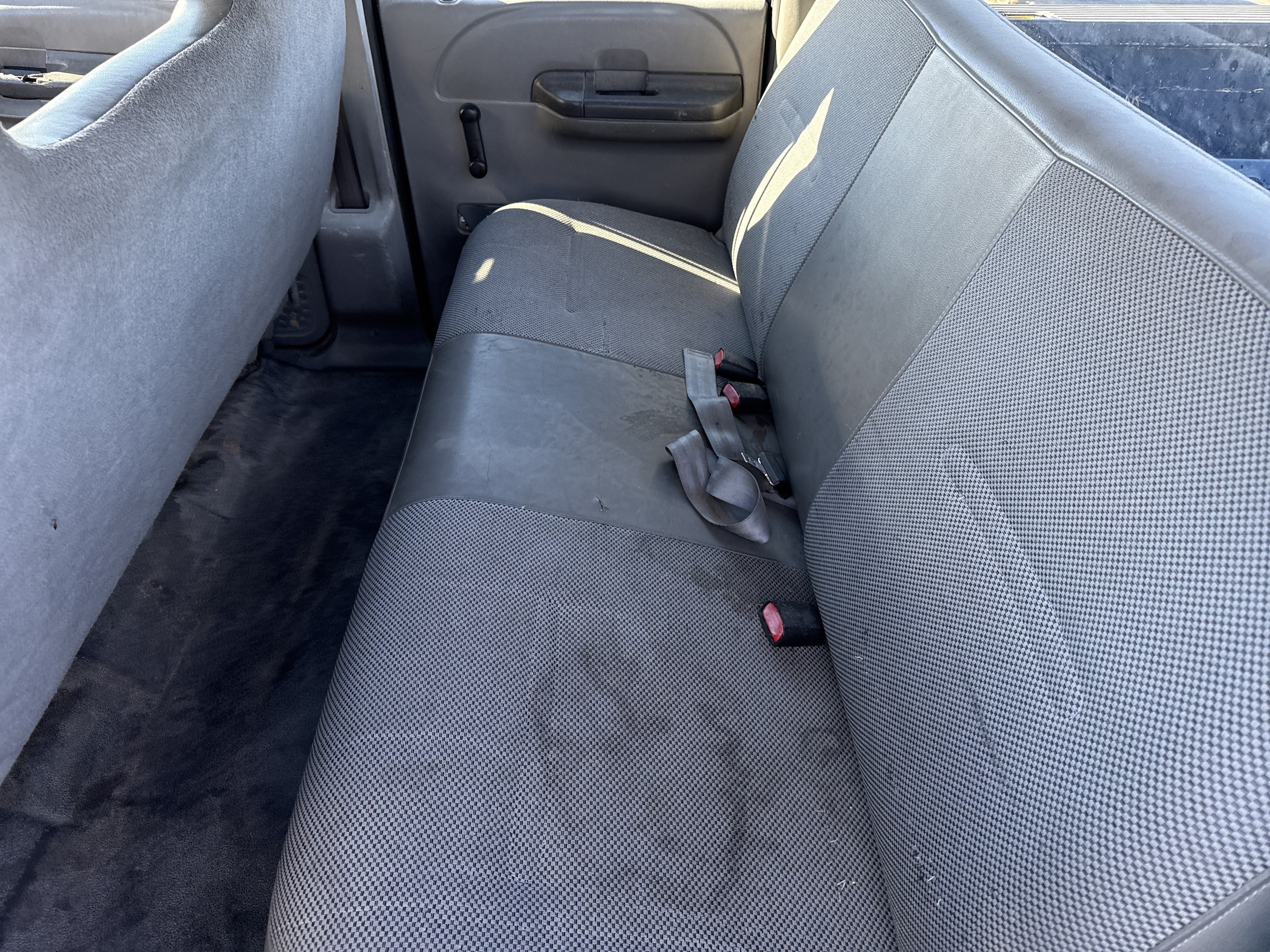 2003 Ford F-350 Super Duty XL - Photo 13