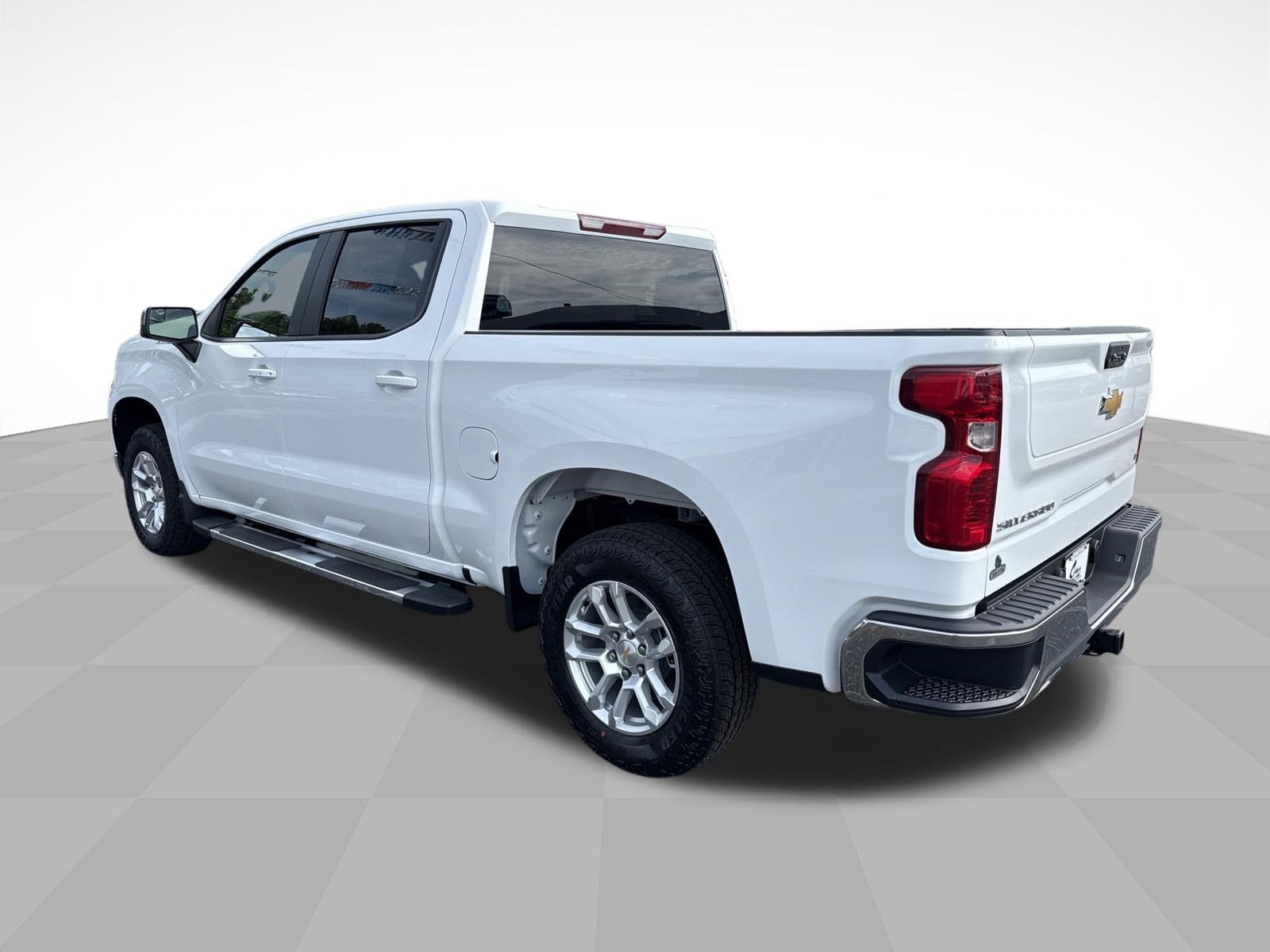 2026 Chevrolet Silverado 1500 LT - Photo 8