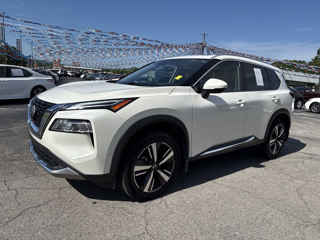 Used 2021 Nissan Rogue Platinum FWD SUV