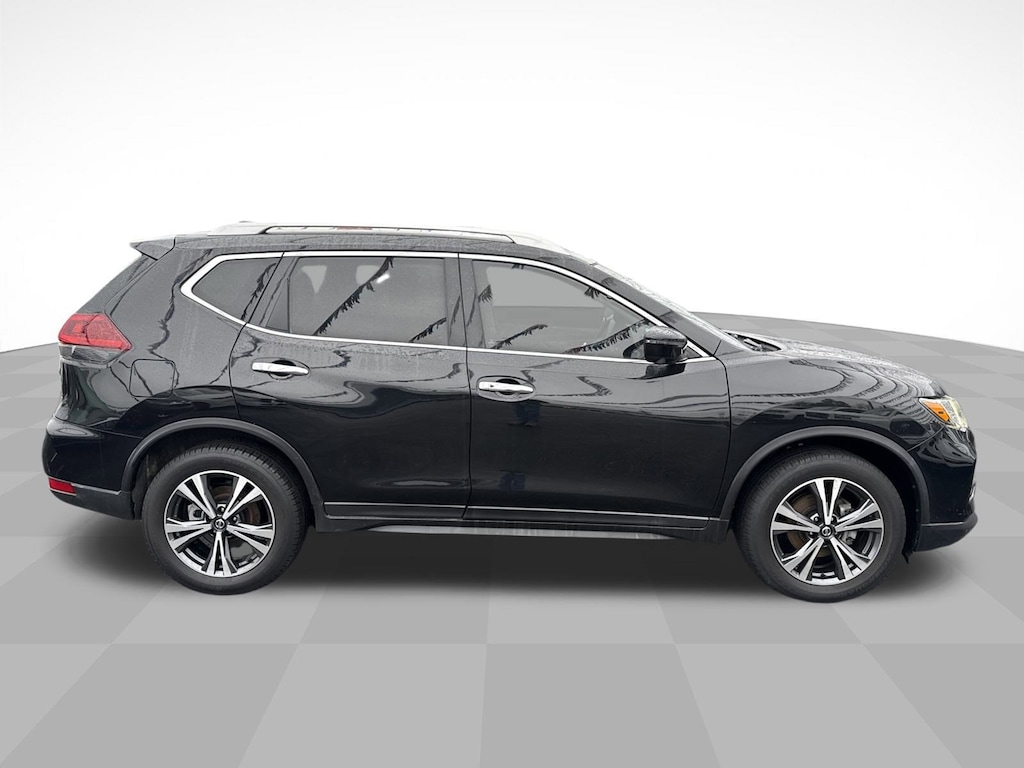 Used 2019 Nissan Rogue SV SUV