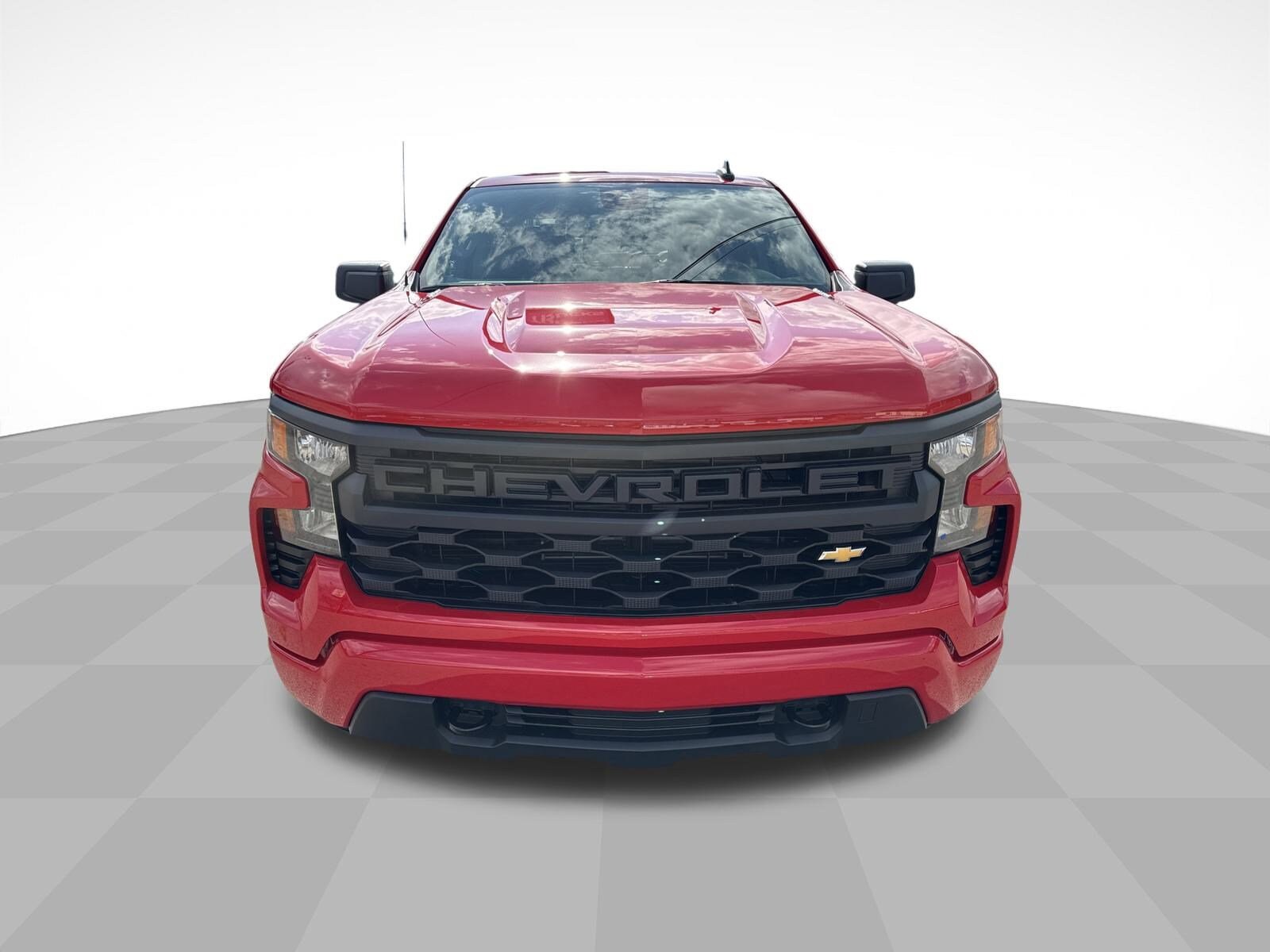 2026 Chevrolet Silverado 1500 Custom photo 2