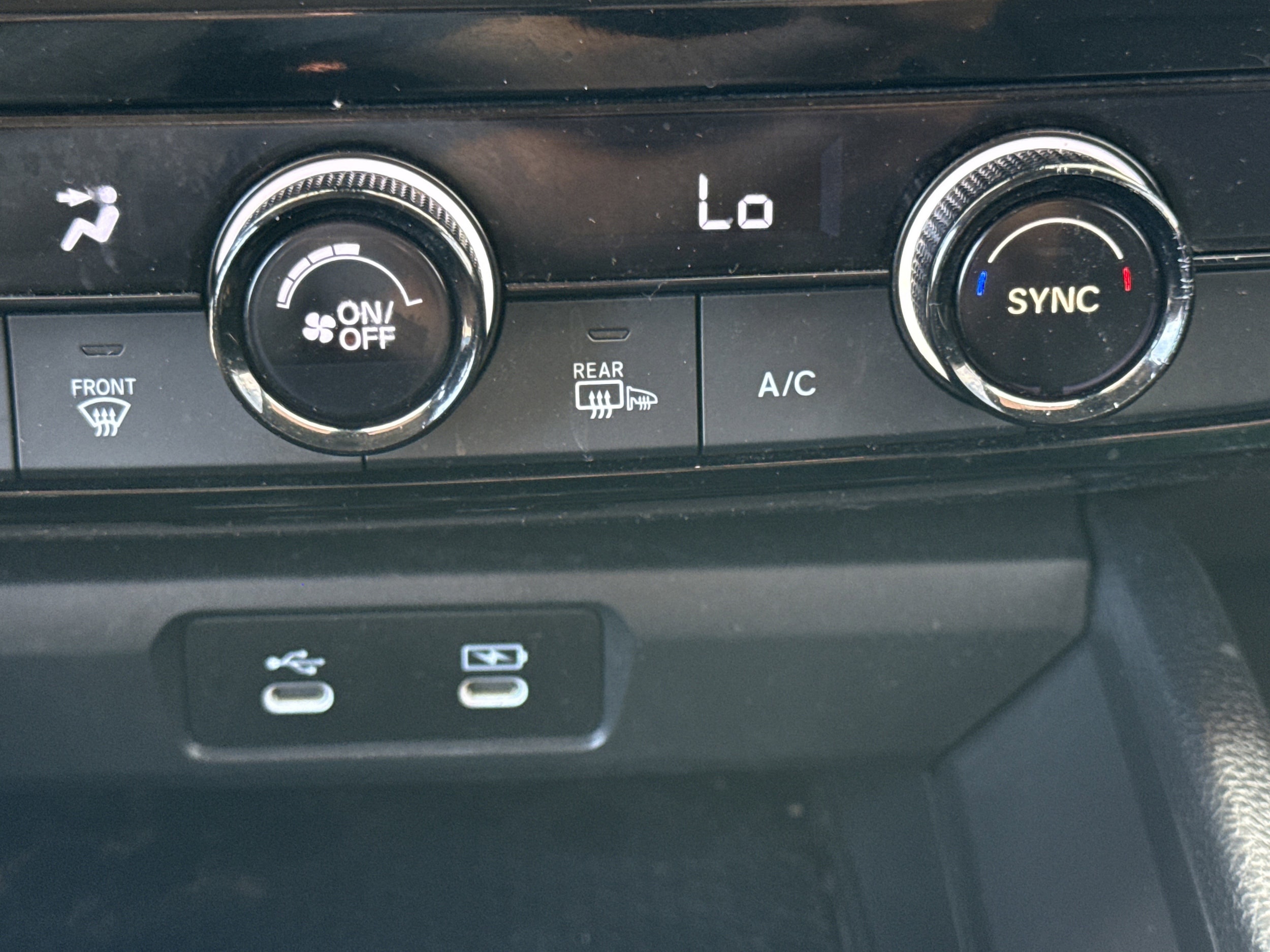2024 Honda Accord Hybrid EX-L - Photo 26