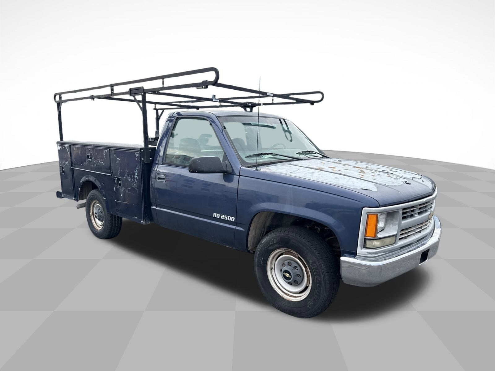 2000 Chevrolet Silverado 2500HD LS photo 3