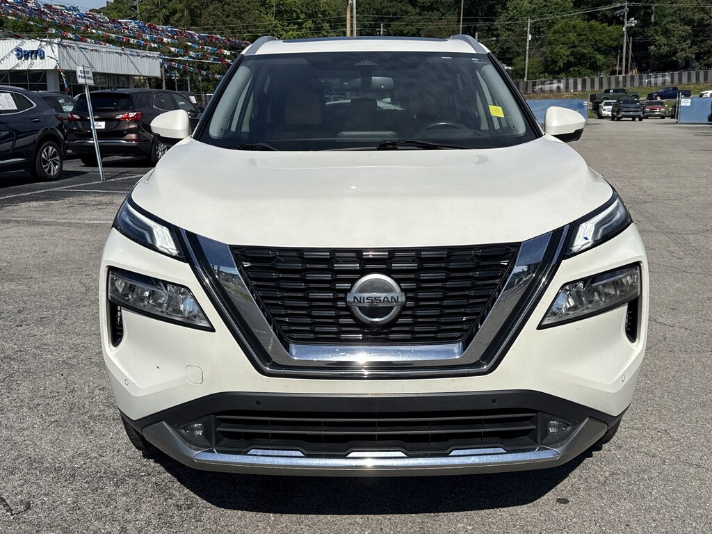 Used 2021 Nissan Rogue Platinum FWD SUV