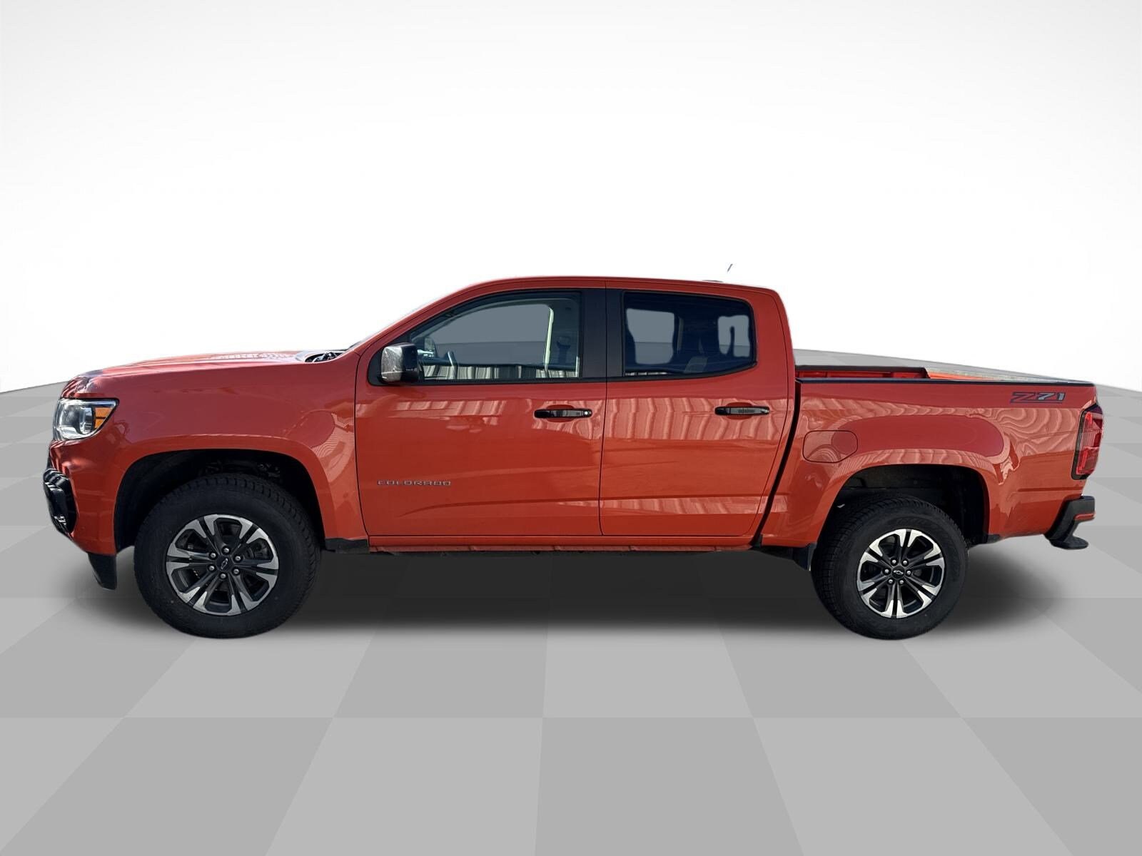 2021 Chevrolet Colorado Z71 photo 2