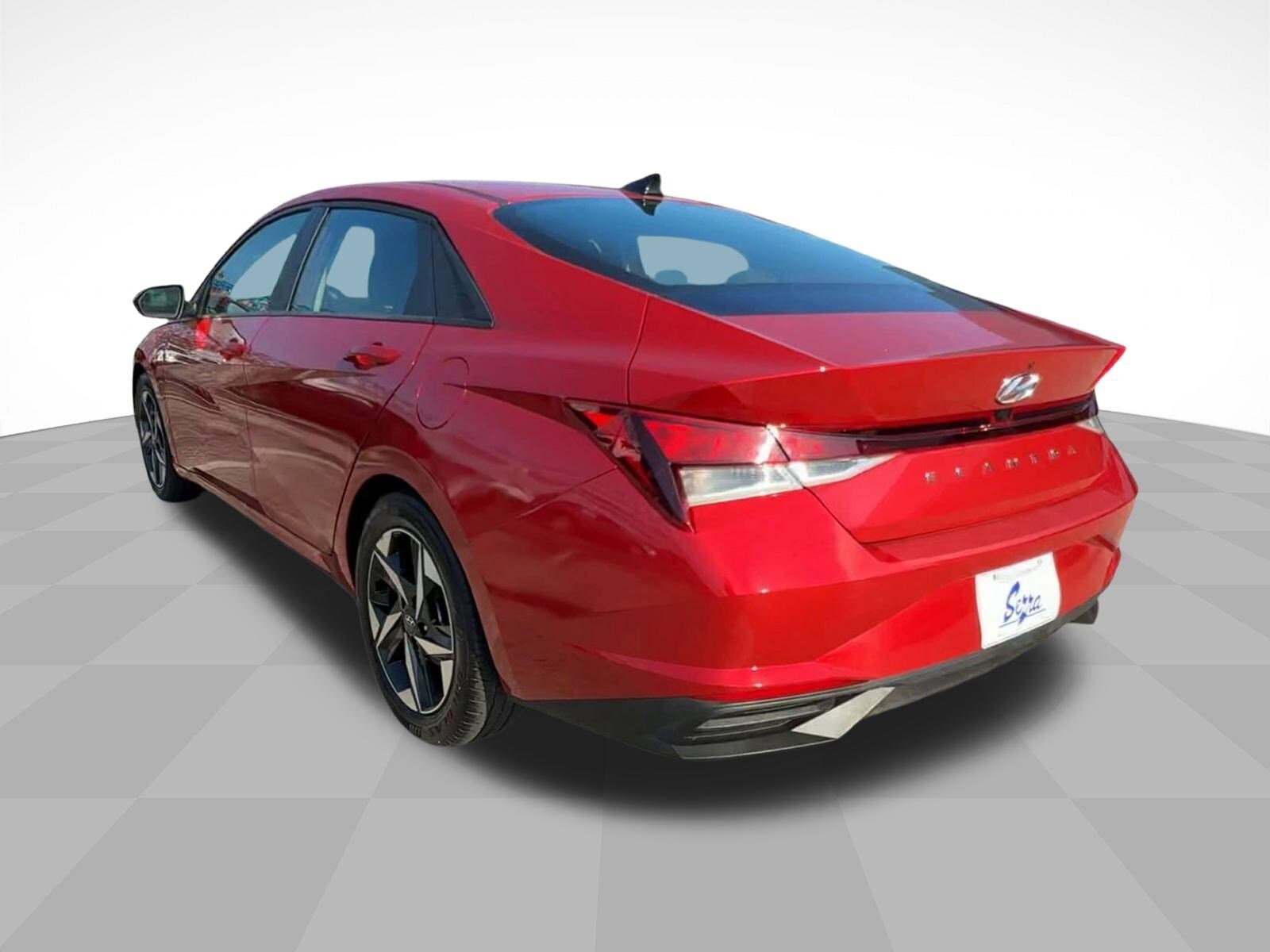 2023 Hyundai Elantra SEL photo 4