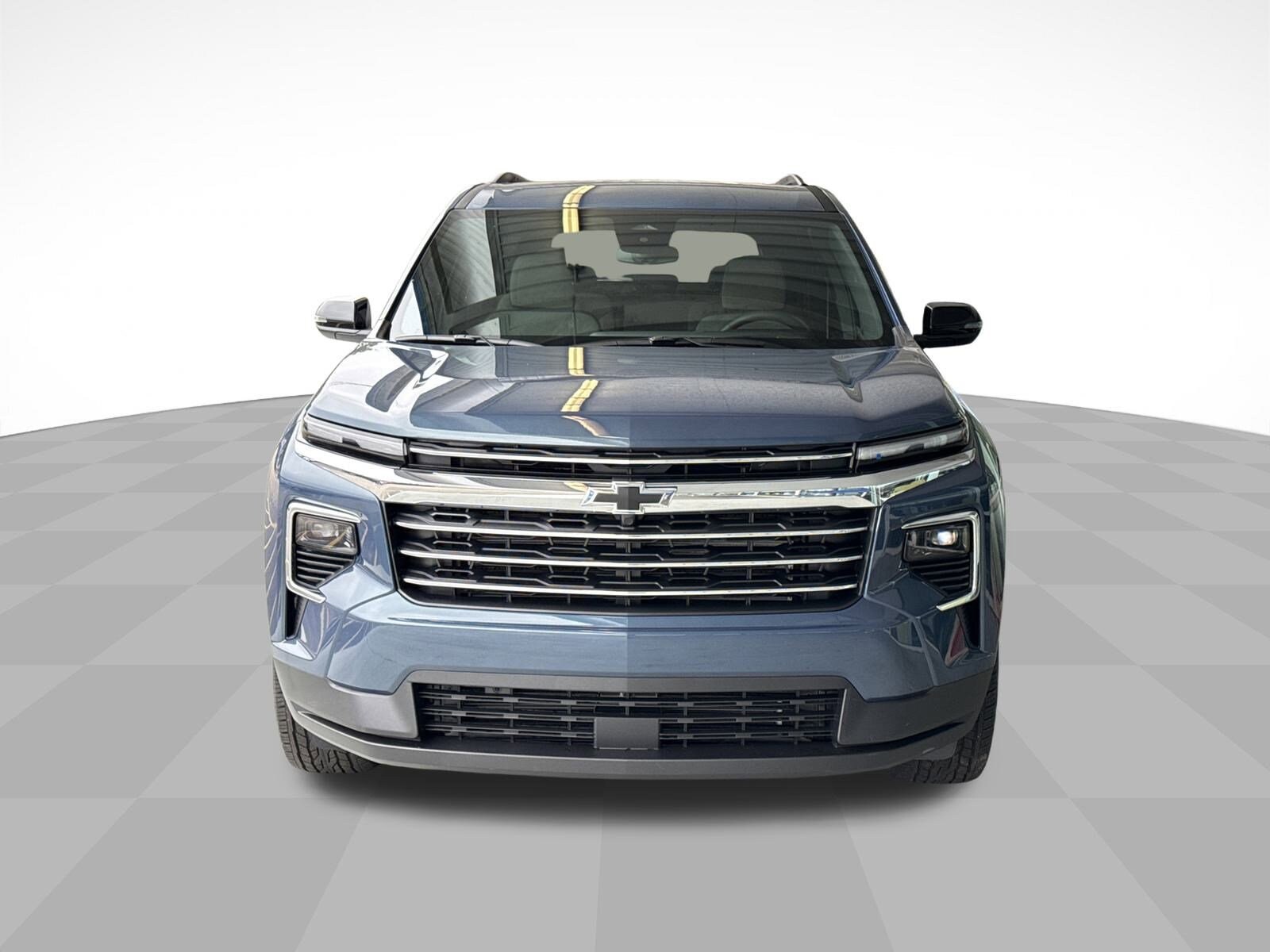 2026 Chevrolet Traverse 1LT photo 2