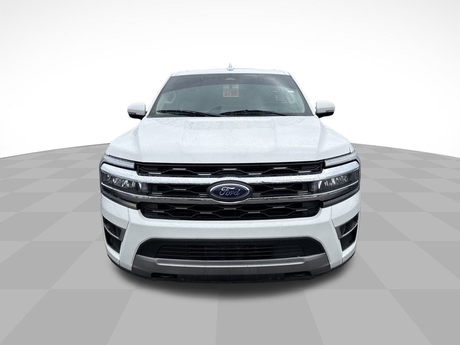 2022 Ford Expedition Limited MAX photo 2