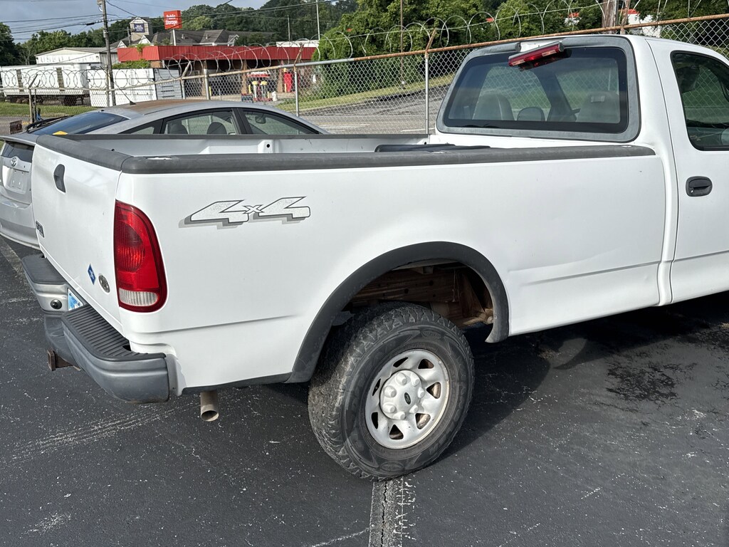 Used 2002 Ford F-150 XL Truck Regular Cab