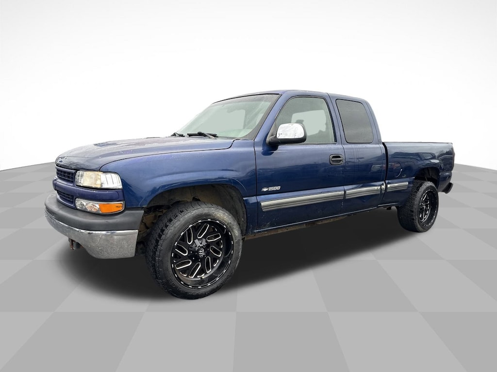 Used 2001 Chevrolet Silverado 1500 LS Truck