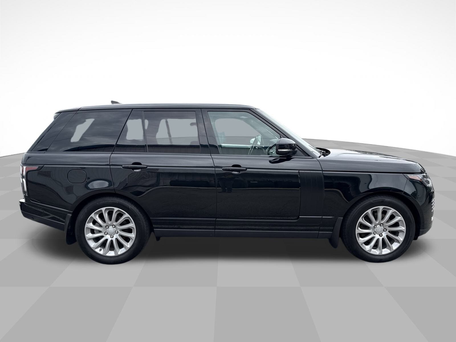 2020 Land Rover Range Rover HSE photo 2