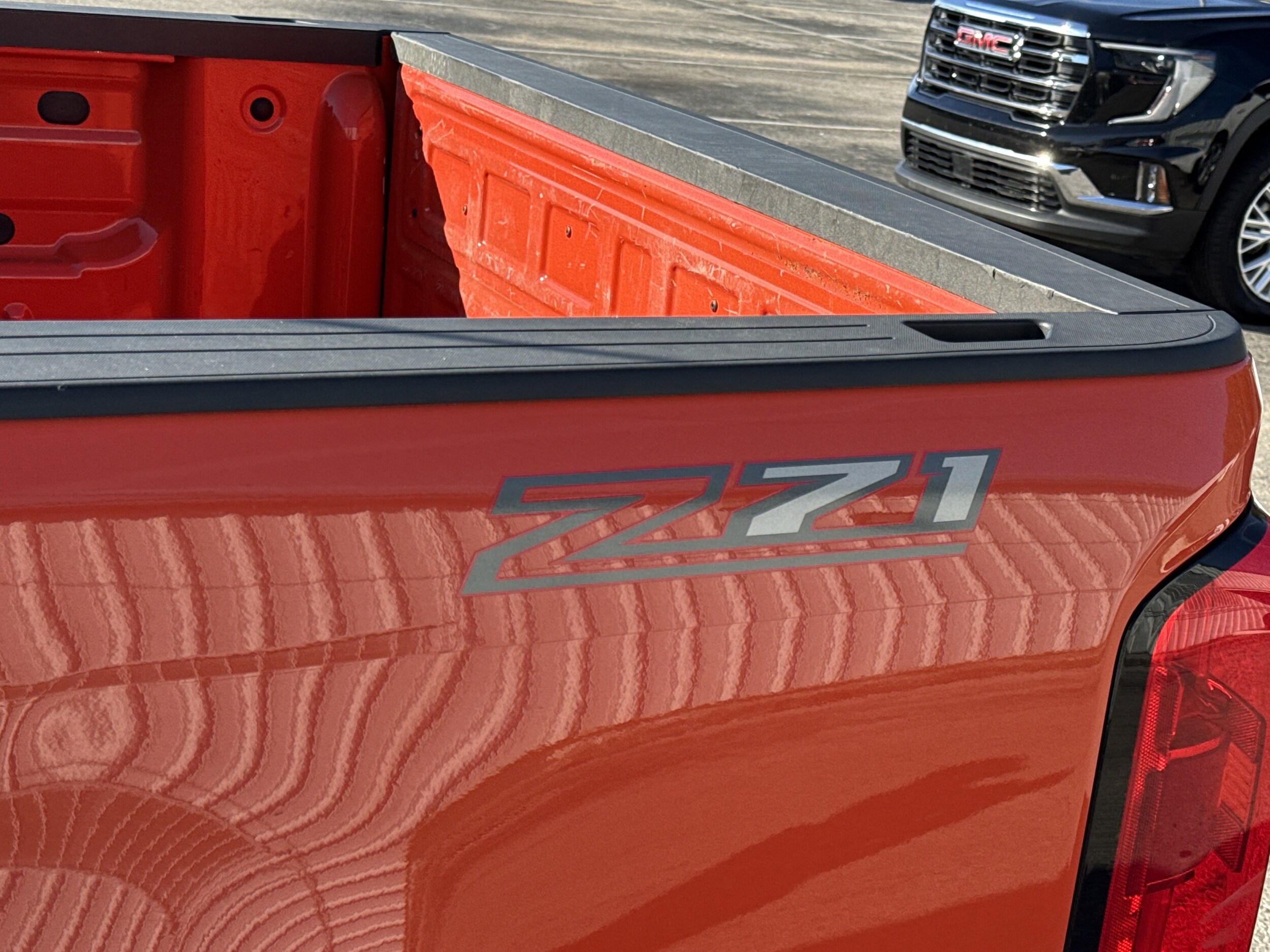 2021 Chevrolet Colorado Z71 photo 3