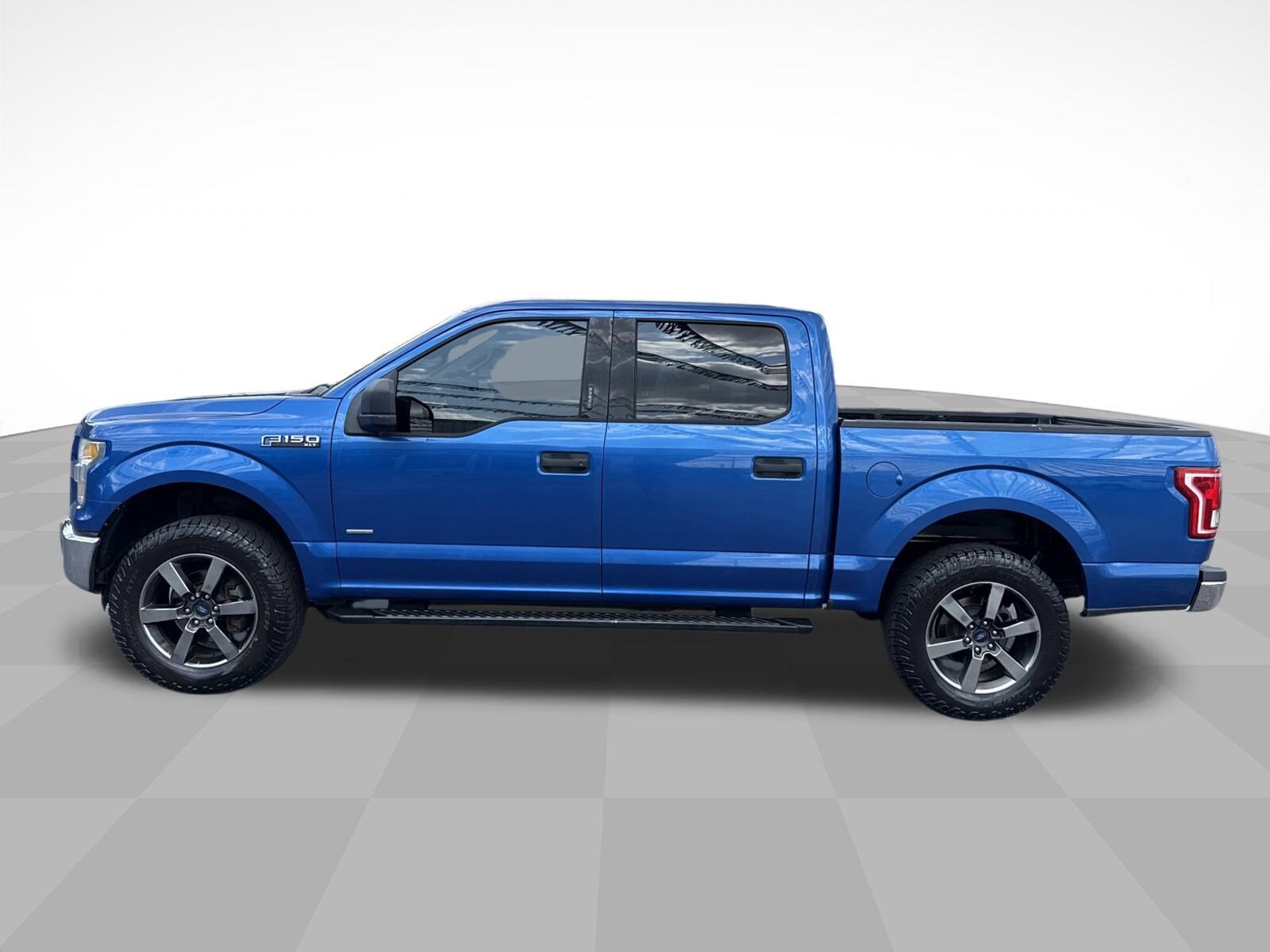 2016 Ford F-150 XLT photo 2