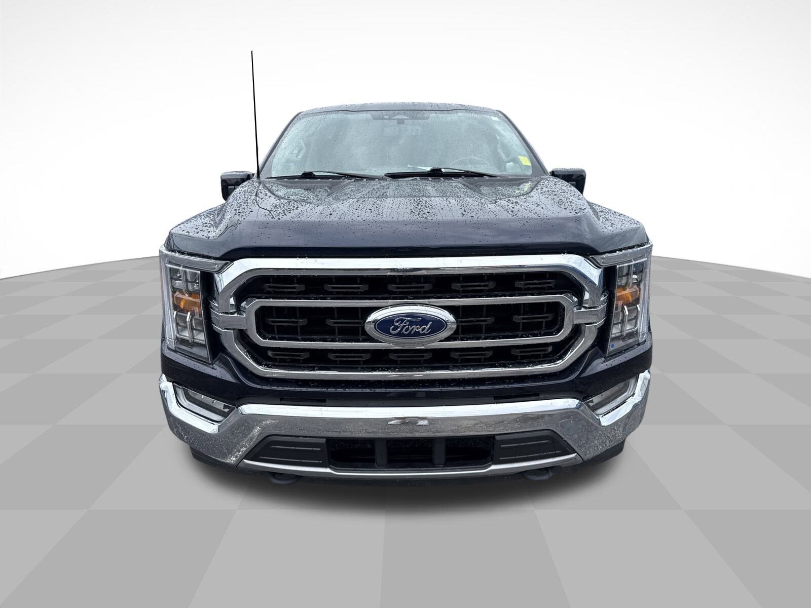 2022 Ford F-150 Lariat photo 2
