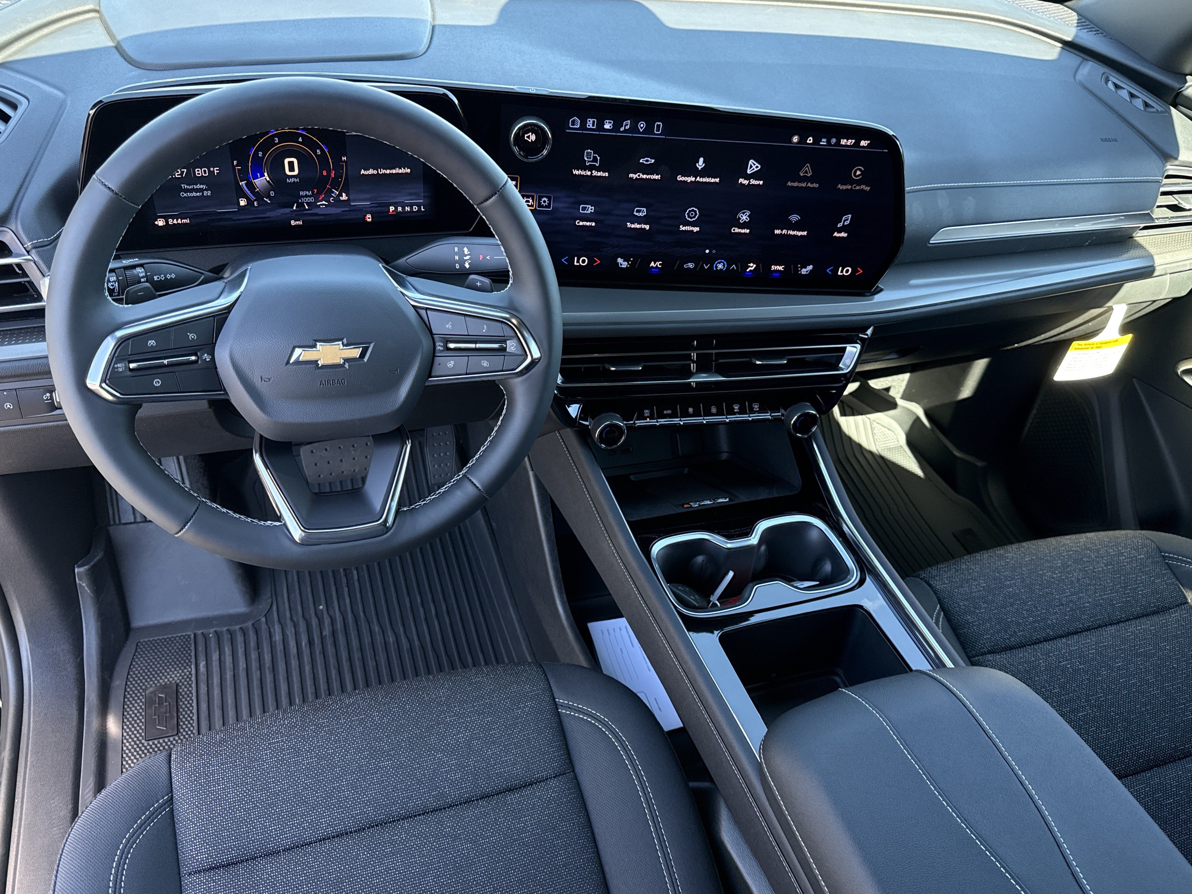 2027 Chevrolet Traverse LT - Photo 17