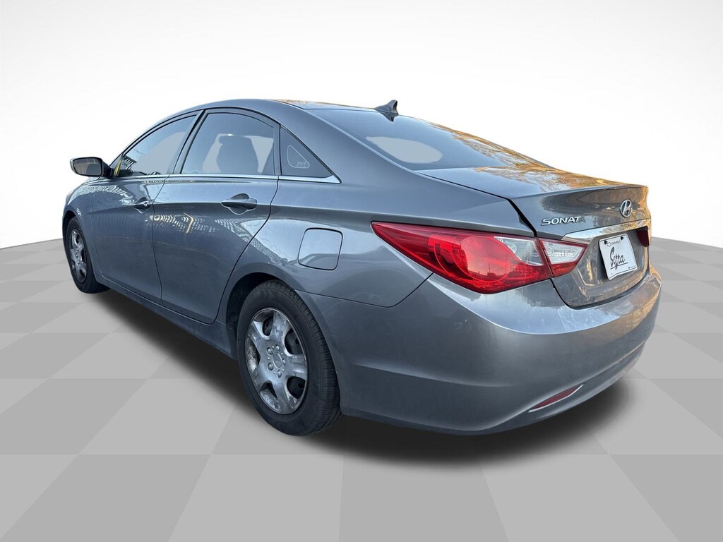 Used 2011 Hyundai Sonata GLS Sedan